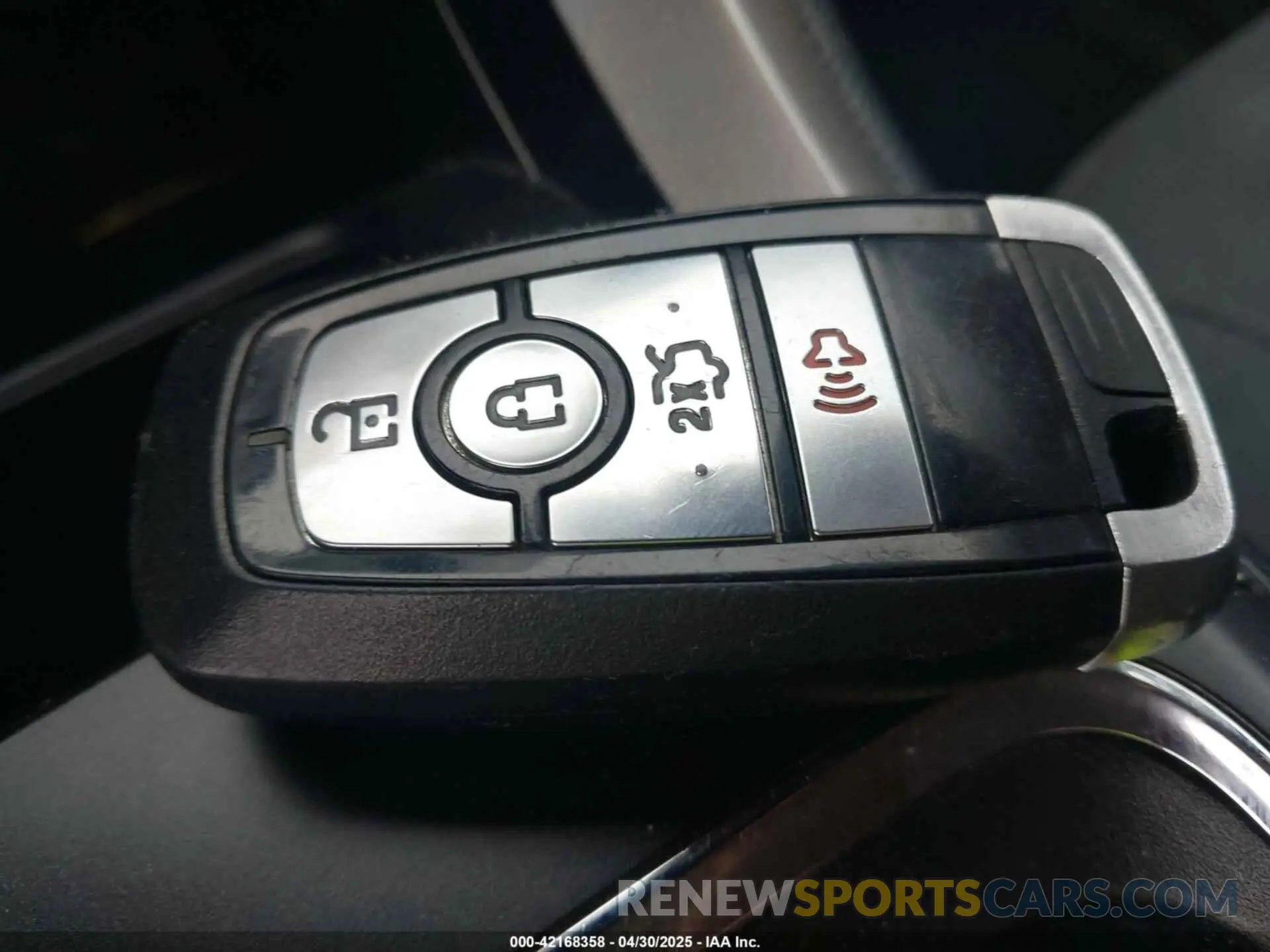 11 Photograph of a damaged car 3FA6P0HD1KR195421 FORD FUSION 2019