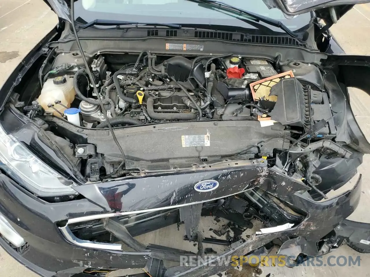 12 Photograph of a damaged car 3FA6P0HD1KR196066 FORD FUSION 2019
