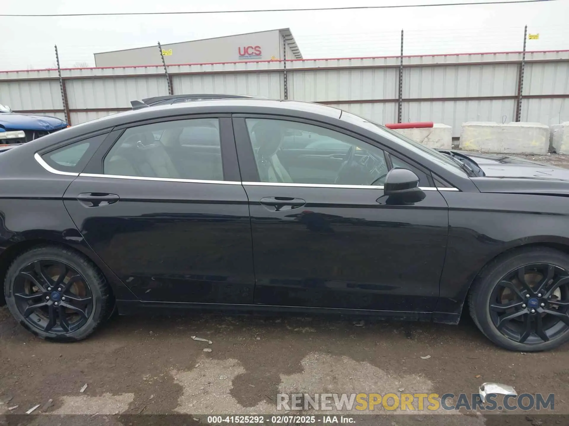 13 Фотография поврежденного автомобиля 3FA6P0HD1KR199226 FORD FUSION 2019