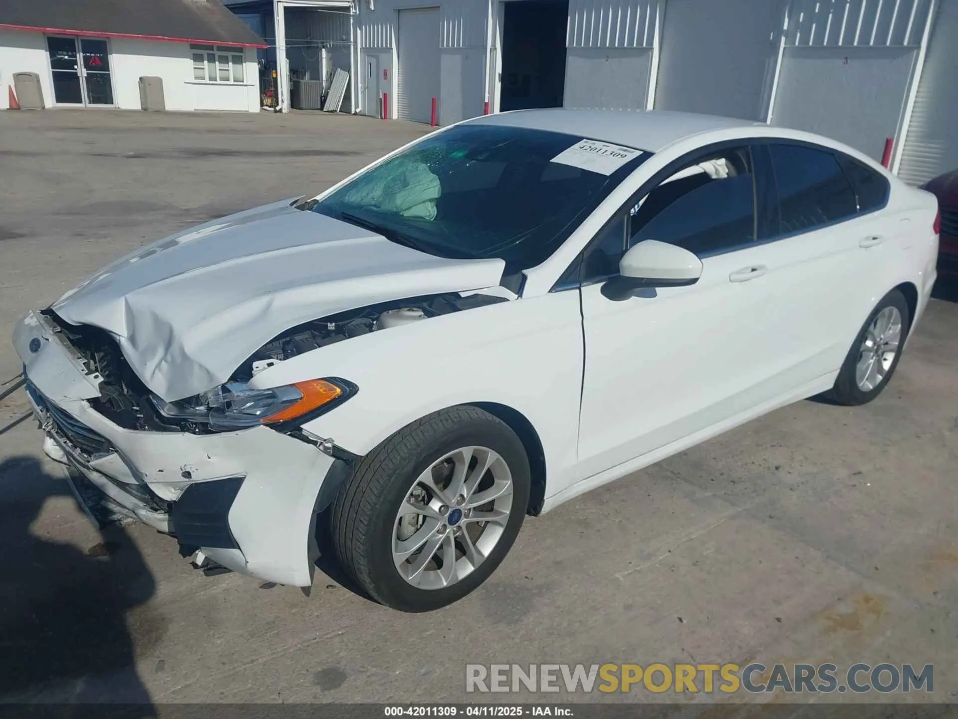 2 Photograph of a damaged car 3FA6P0HD1KR217840 FORD FUSION 2019