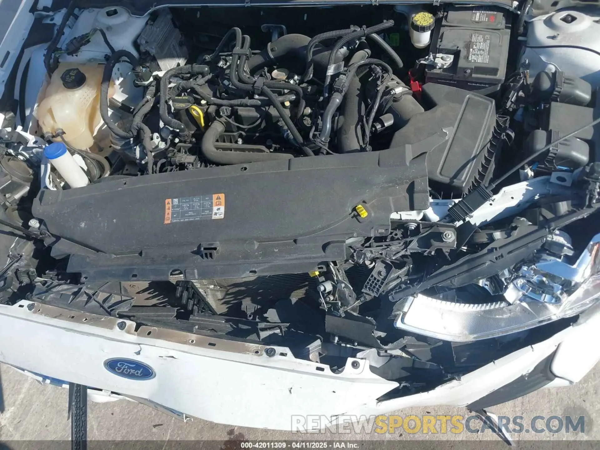 6 Photograph of a damaged car 3FA6P0HD1KR217840 FORD FUSION 2019