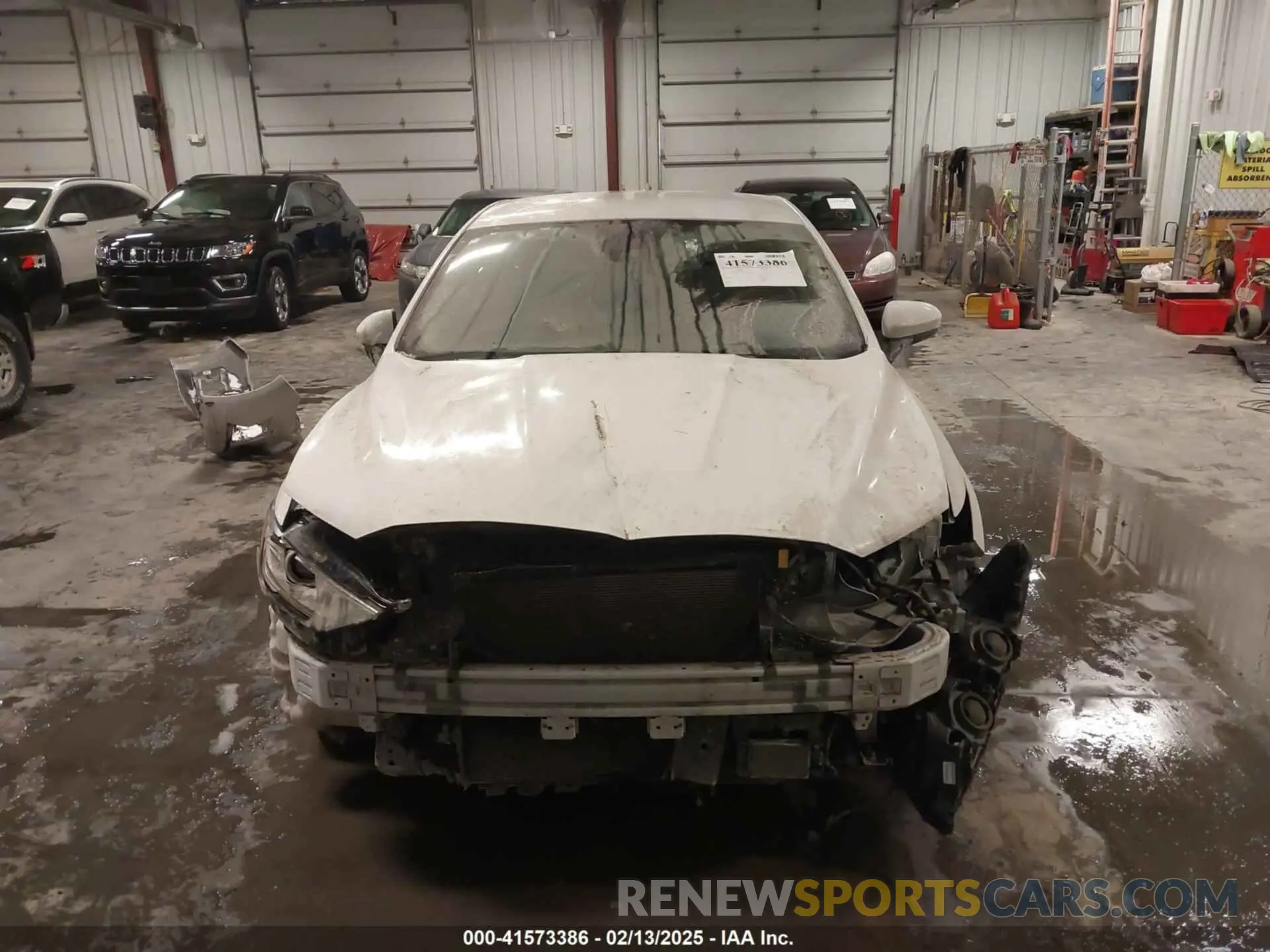 13 Photograph of a damaged car 3FA6P0HD1KR231754 FORD FUSION 2019