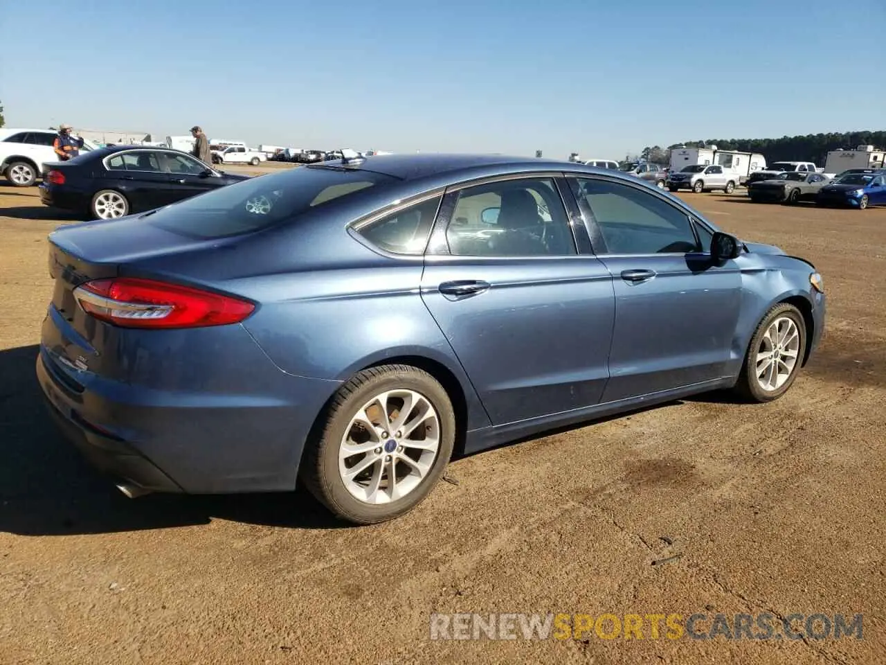 3 Photograph of a damaged car 3FA6P0HD1KR250451 FORD FUSION 2019