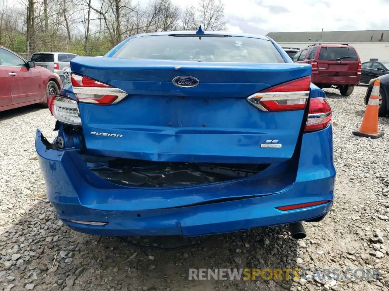 6 Photograph of a damaged car 3FA6P0HD1KR282090 FORD FUSION 2019
