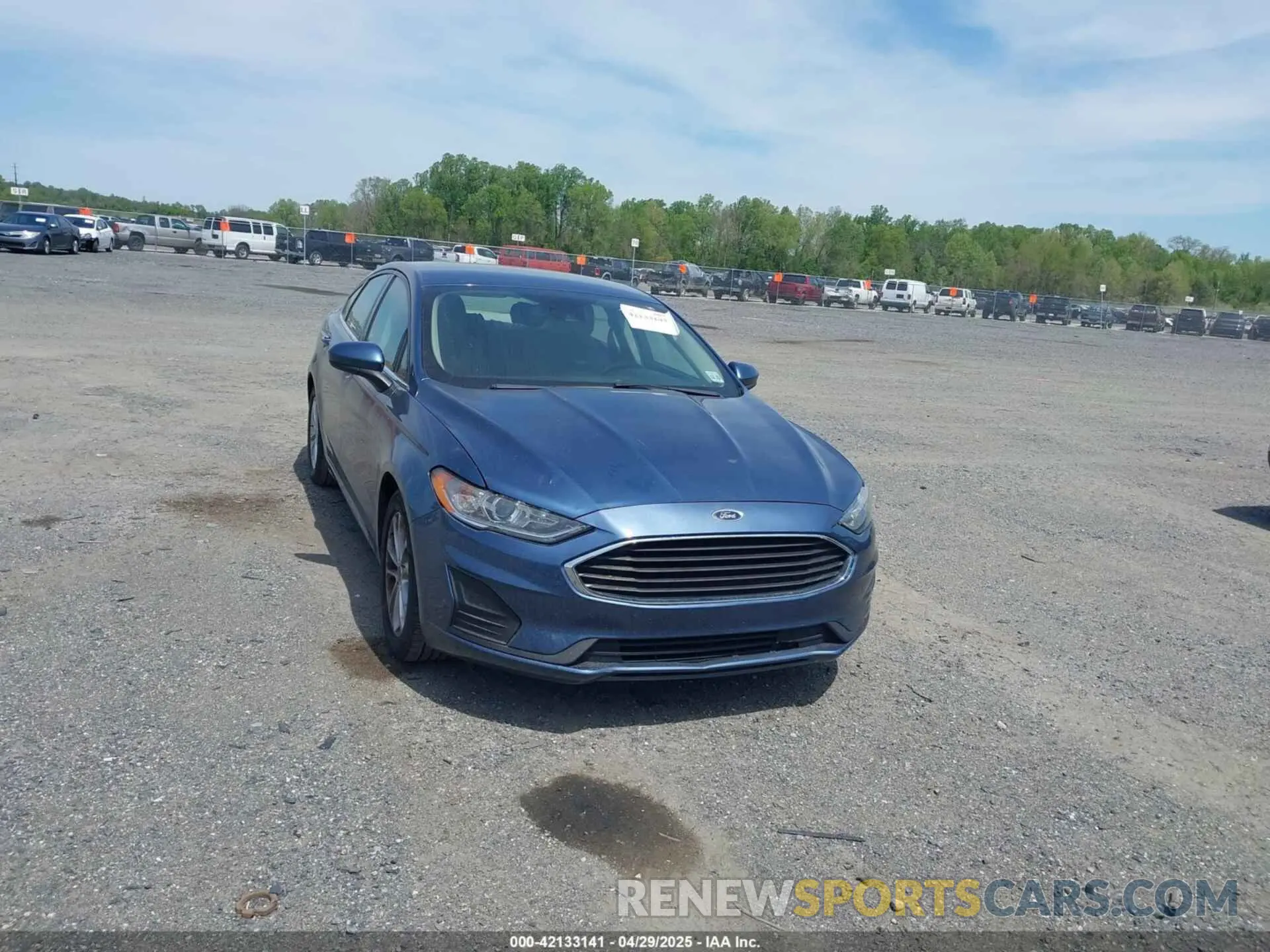 12 Photograph of a damaged car 3FA6P0HD2KR126379 FORD FUSION 2019