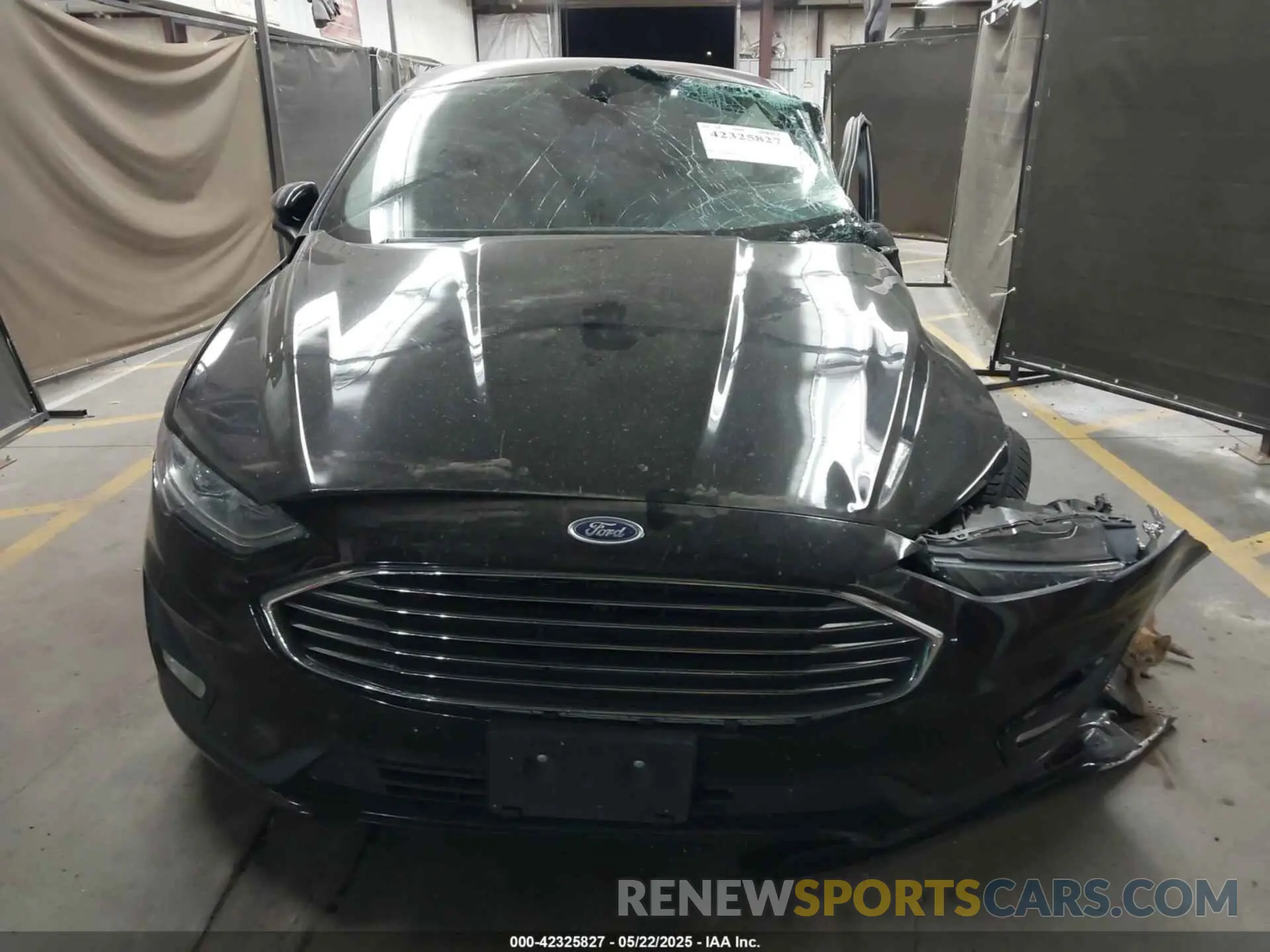 12 Фотография поврежденного автомобиля 3FA6P0HD2KR133879 FORD FUSION 2019