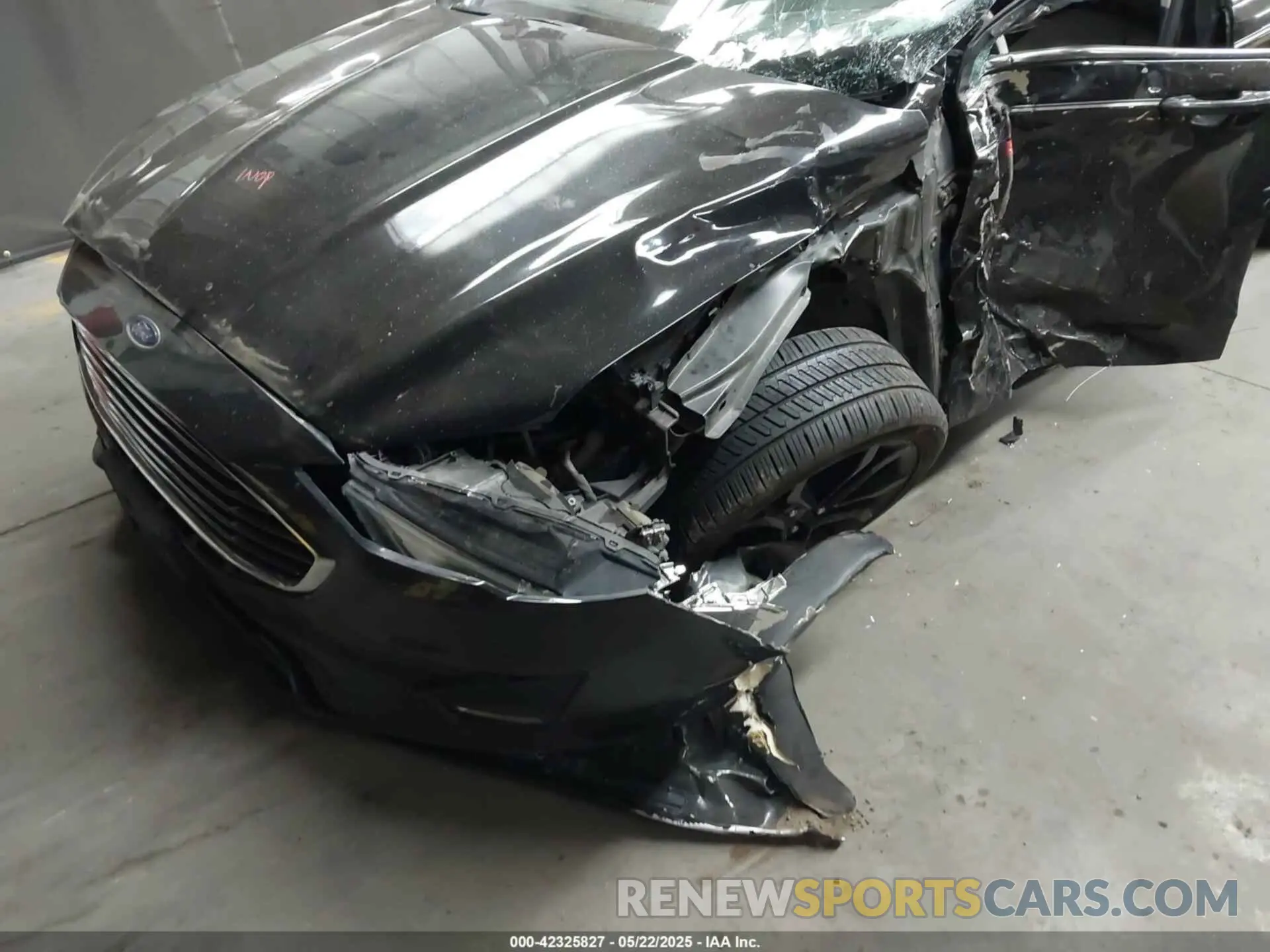 6 Фотография поврежденного автомобиля 3FA6P0HD2KR133879 FORD FUSION 2019
