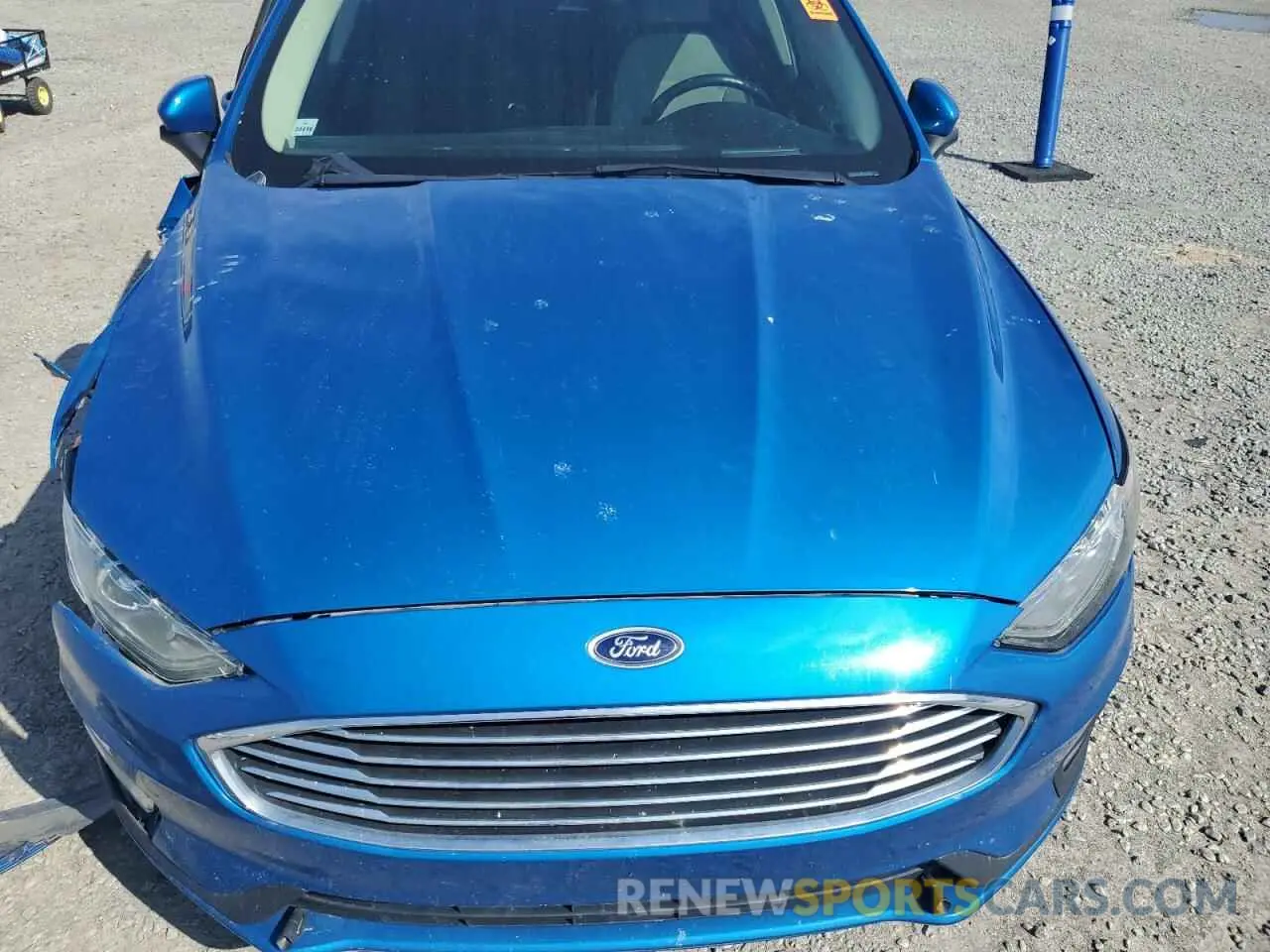 12 Photograph of a damaged car 3FA6P0HD2KR193449 FORD FUSION 2019