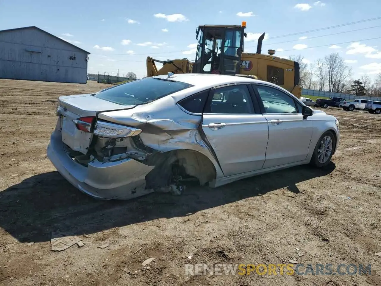 3 Фотография поврежденного автомобиля 3FA6P0HD2KR211917 FORD FUSION 2019