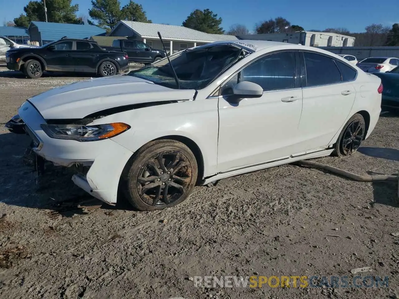 1 Фотография поврежденного автомобиля 3FA6P0HD2KR215417 FORD FUSION 2019