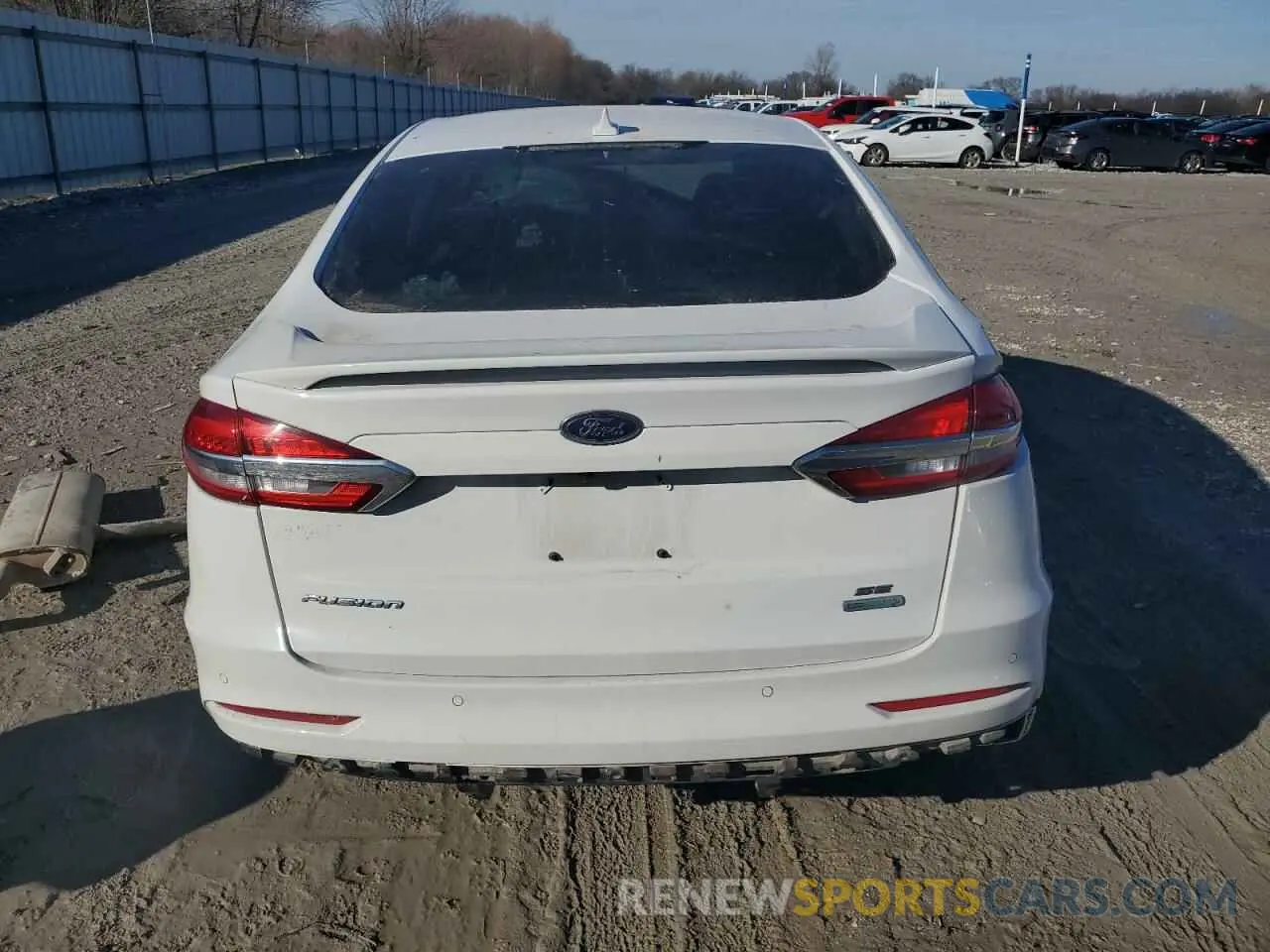 6 Фотография поврежденного автомобиля 3FA6P0HD2KR215417 FORD FUSION 2019