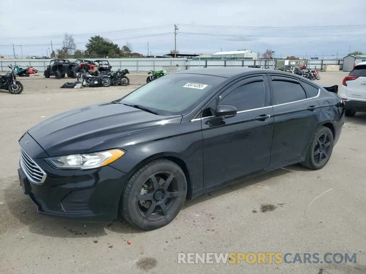 1 Фотография поврежденного автомобиля 3FA6P0HD2KR284785 FORD FUSION 2019