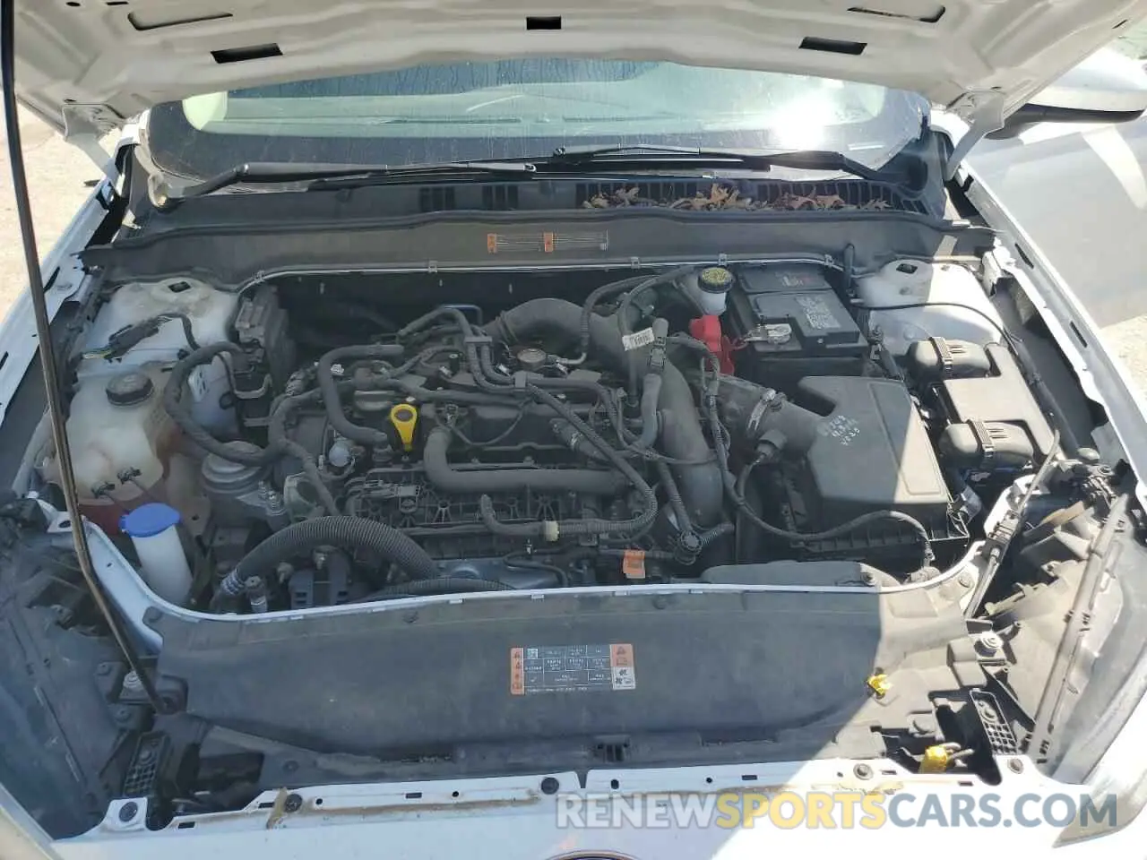 11 Photograph of a damaged car 3FA6P0HD3KR148343 FORD FUSION 2019