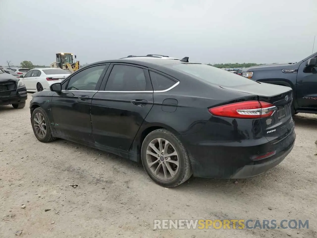 2 Photograph of a damaged car 3FA6P0HD3KR151999 FORD FUSION 2019