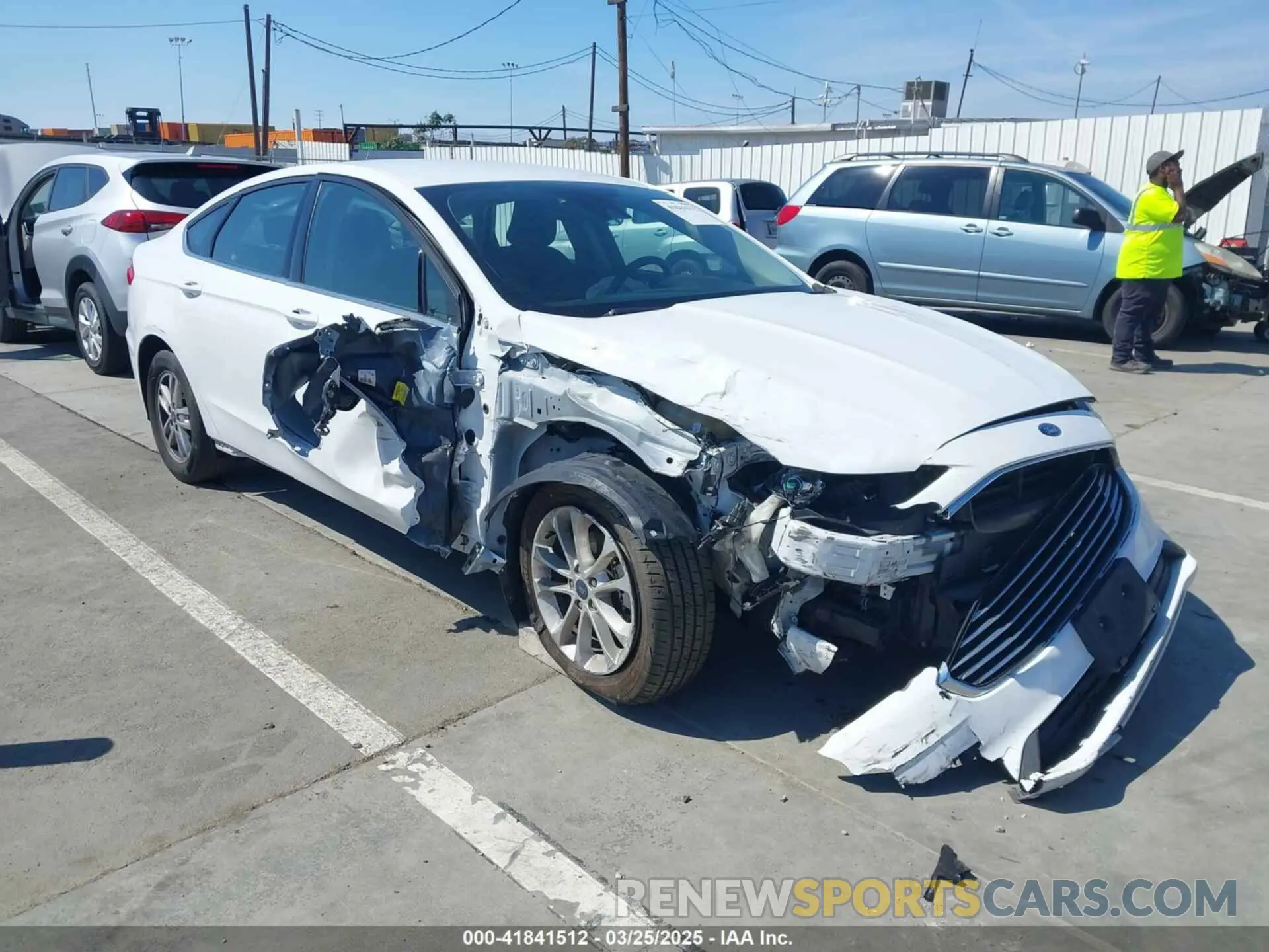 1 Photograph of a damaged car 3FA6P0HD3KR175624 FORD FUSION 2019