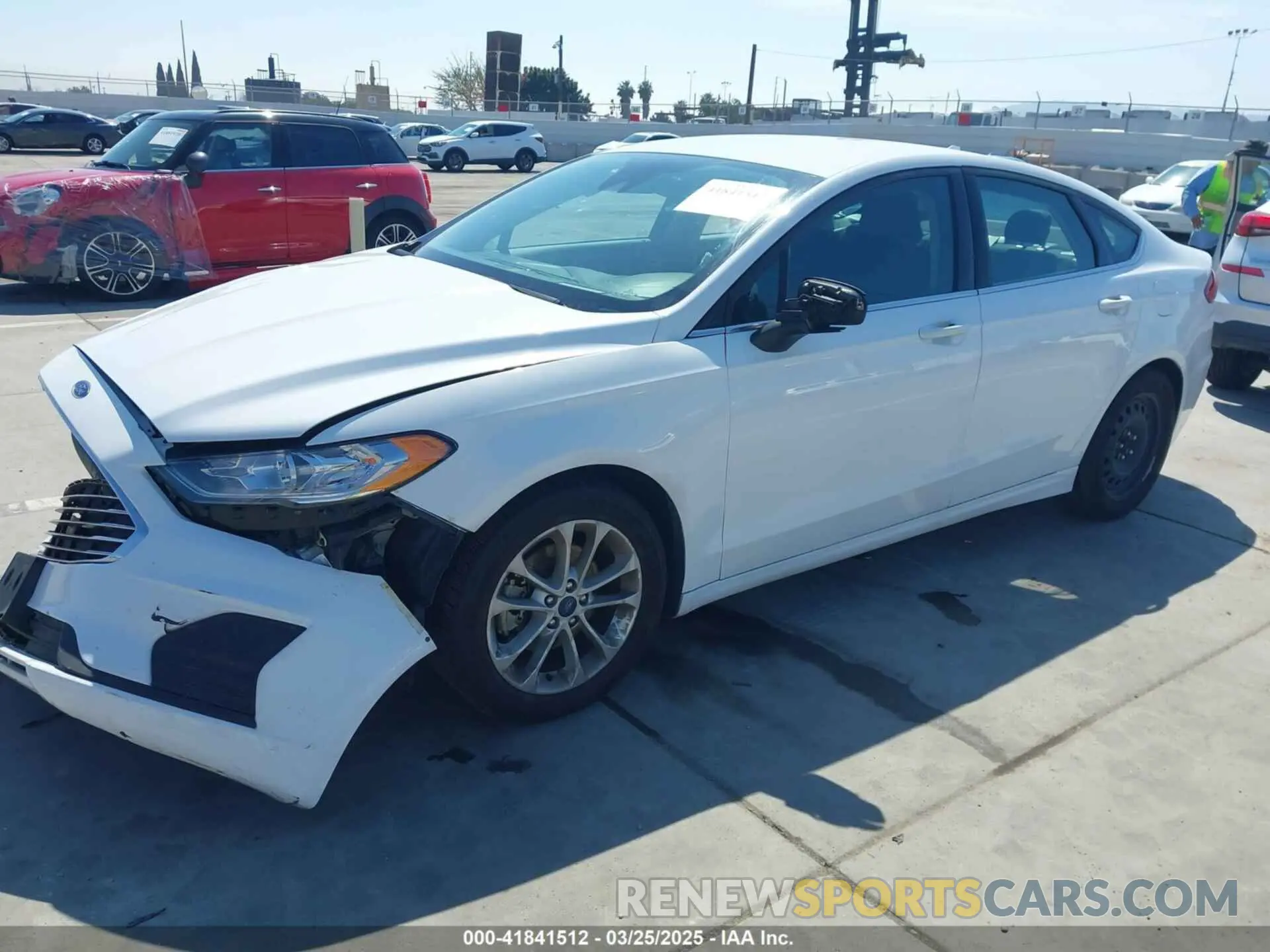 2 Photograph of a damaged car 3FA6P0HD3KR175624 FORD FUSION 2019