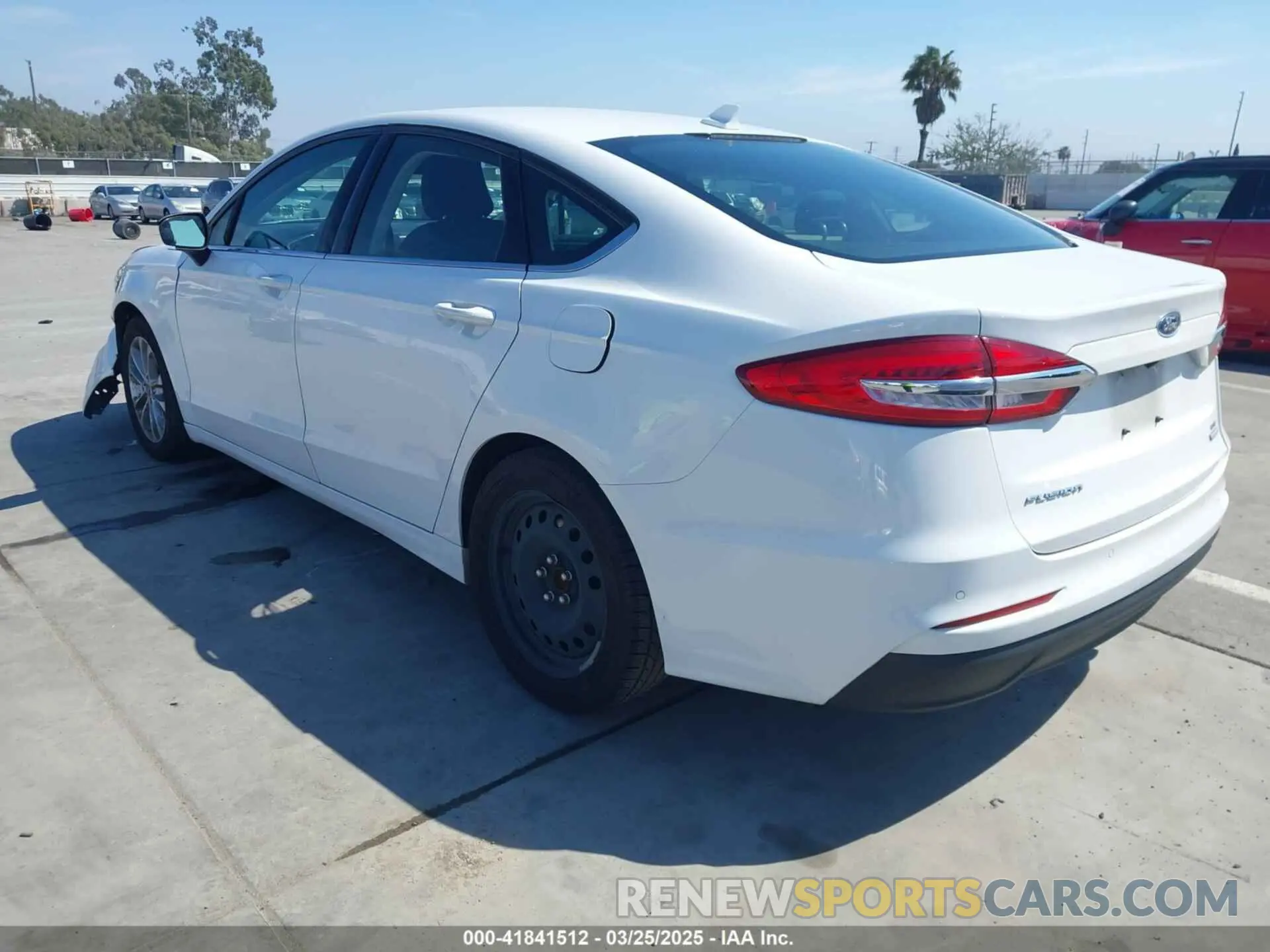 3 Photograph of a damaged car 3FA6P0HD3KR175624 FORD FUSION 2019