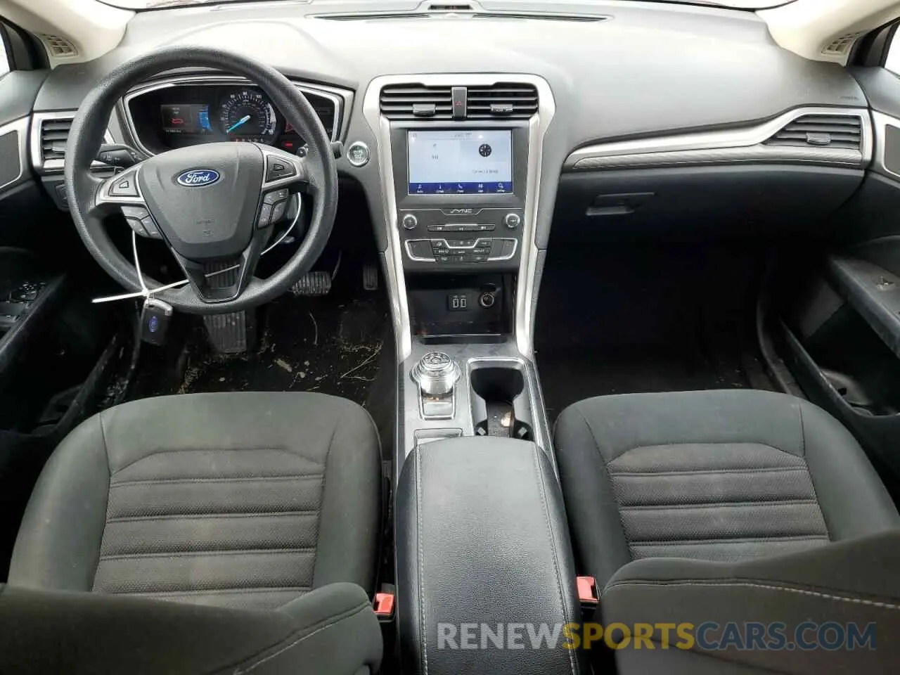 8 Photograph of a damaged car 3FA6P0HD3KR228841 FORD FUSION 2019
