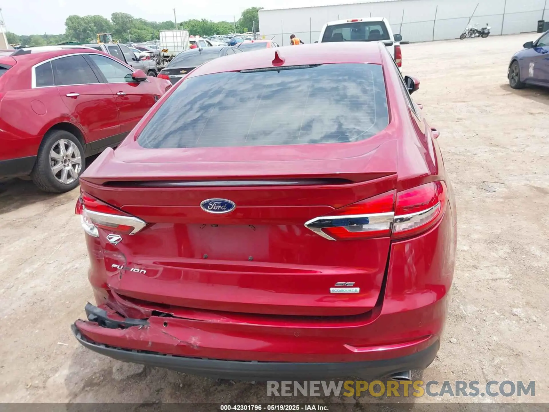 16 Фотография поврежденного автомобиля 3FA6P0HD3KR250581 FORD FUSION 2019