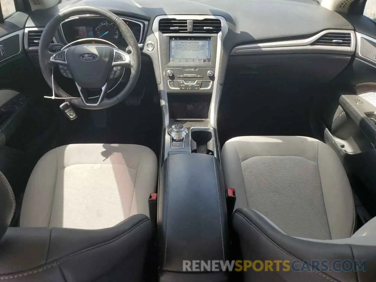 8 Фотография поврежденного автомобиля 3FA6P0HD4KR103346 FORD FUSION 2019