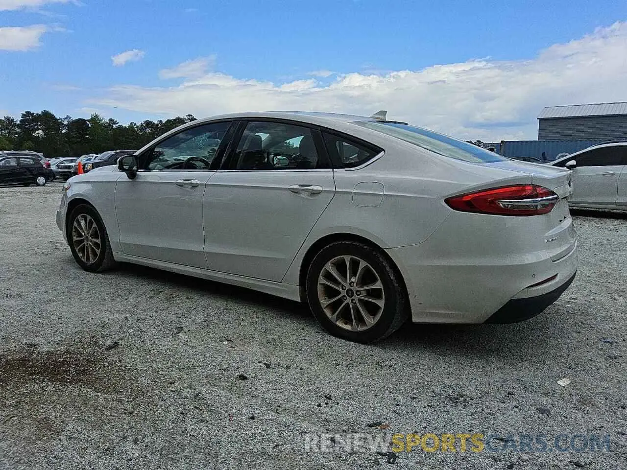 2 Photograph of a damaged car 3FA6P0HD4KR145810 FORD FUSION 2019