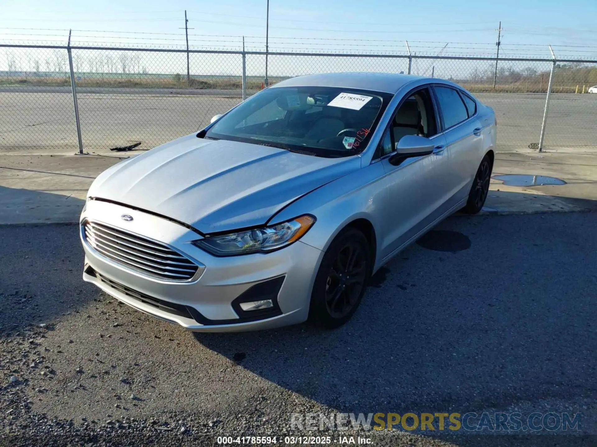 2 Photograph of a damaged car 3FA6P0HD4KR161134 FORD FUSION 2019