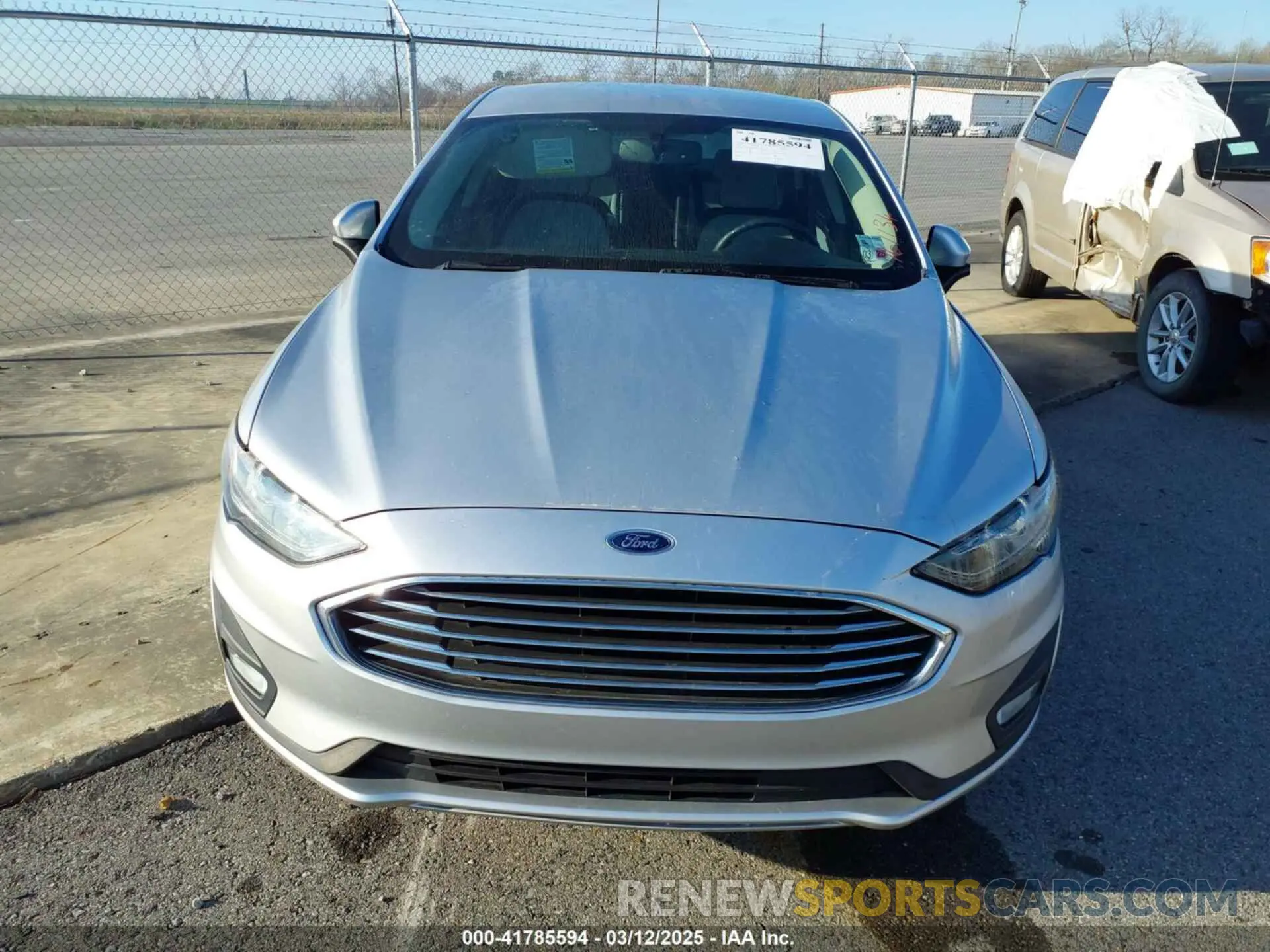 6 Photograph of a damaged car 3FA6P0HD4KR161134 FORD FUSION 2019