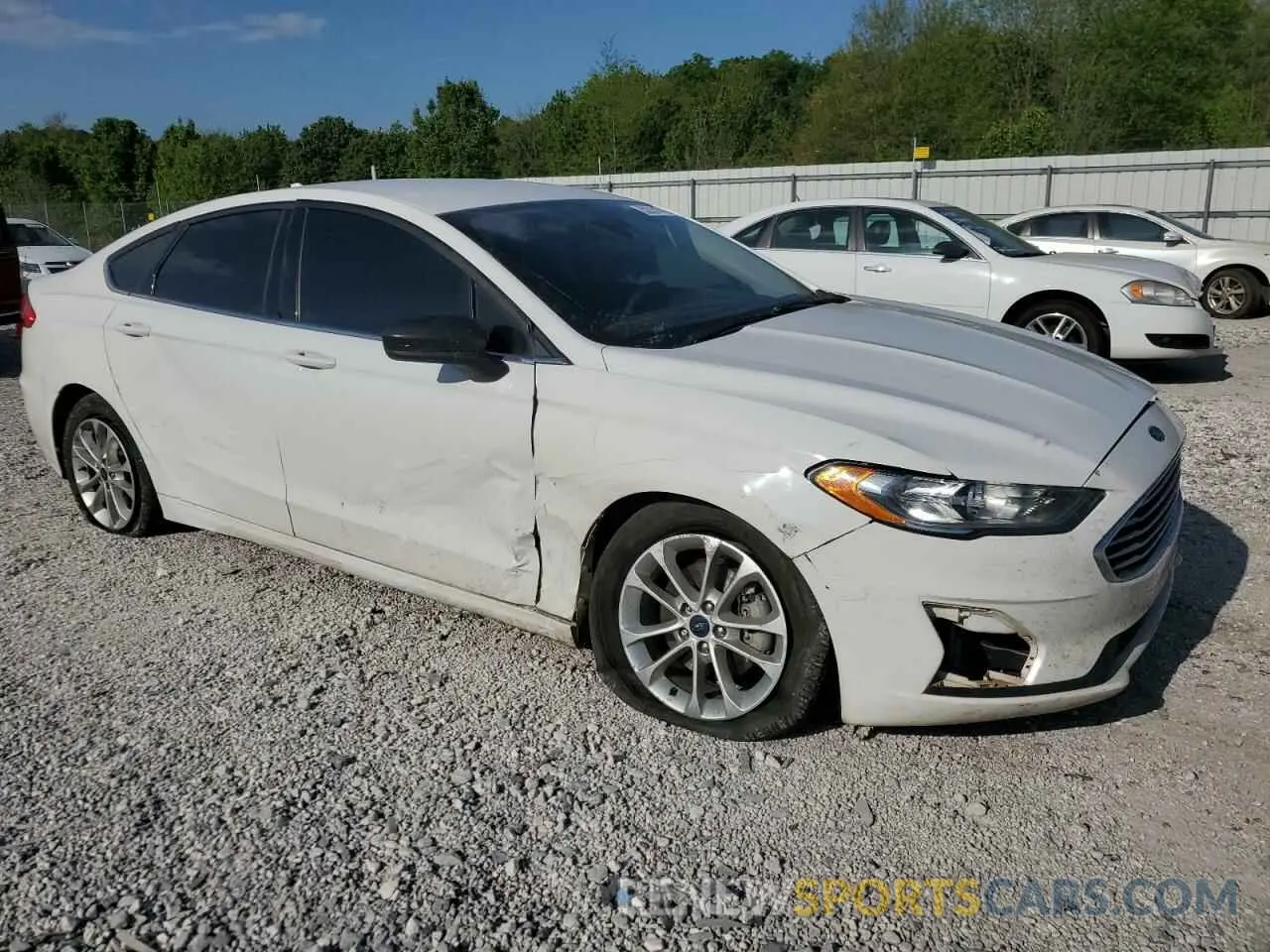 4 Photograph of a damaged car 3FA6P0HD4KR171419 FORD FUSION 2019