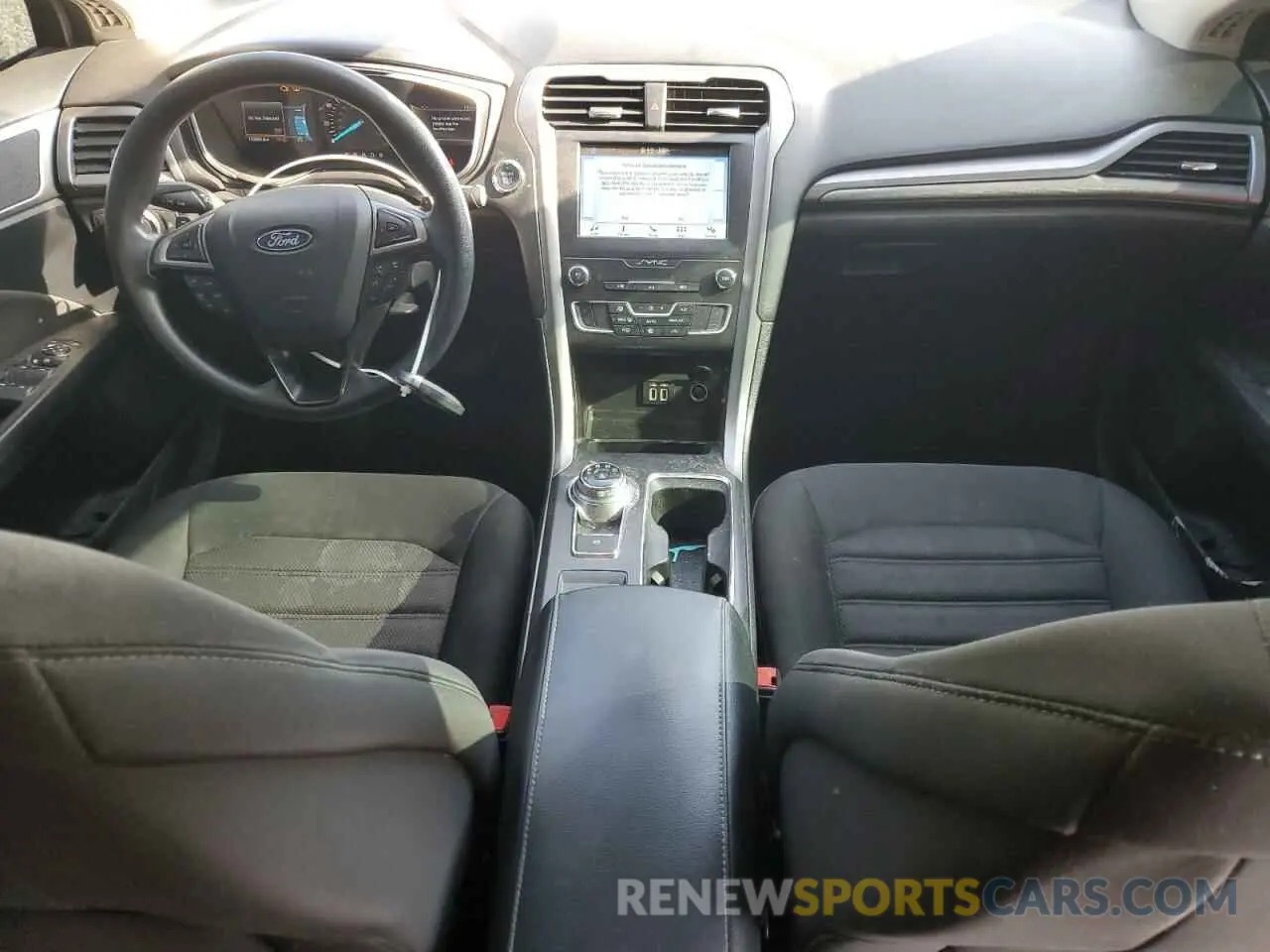 8 Photograph of a damaged car 3FA6P0HD4KR171419 FORD FUSION 2019