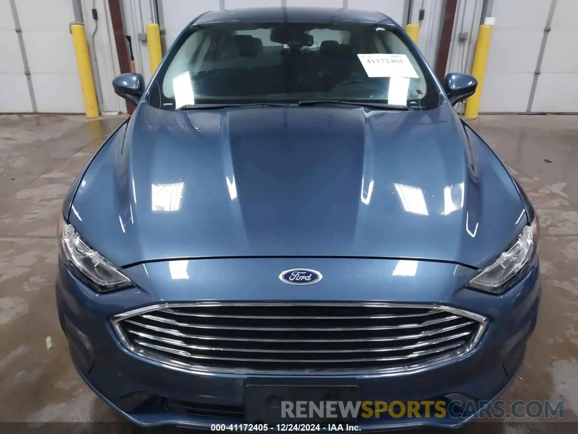 12 Photograph of a damaged car 3FA6P0HD4KR173574 FORD FUSION 2019