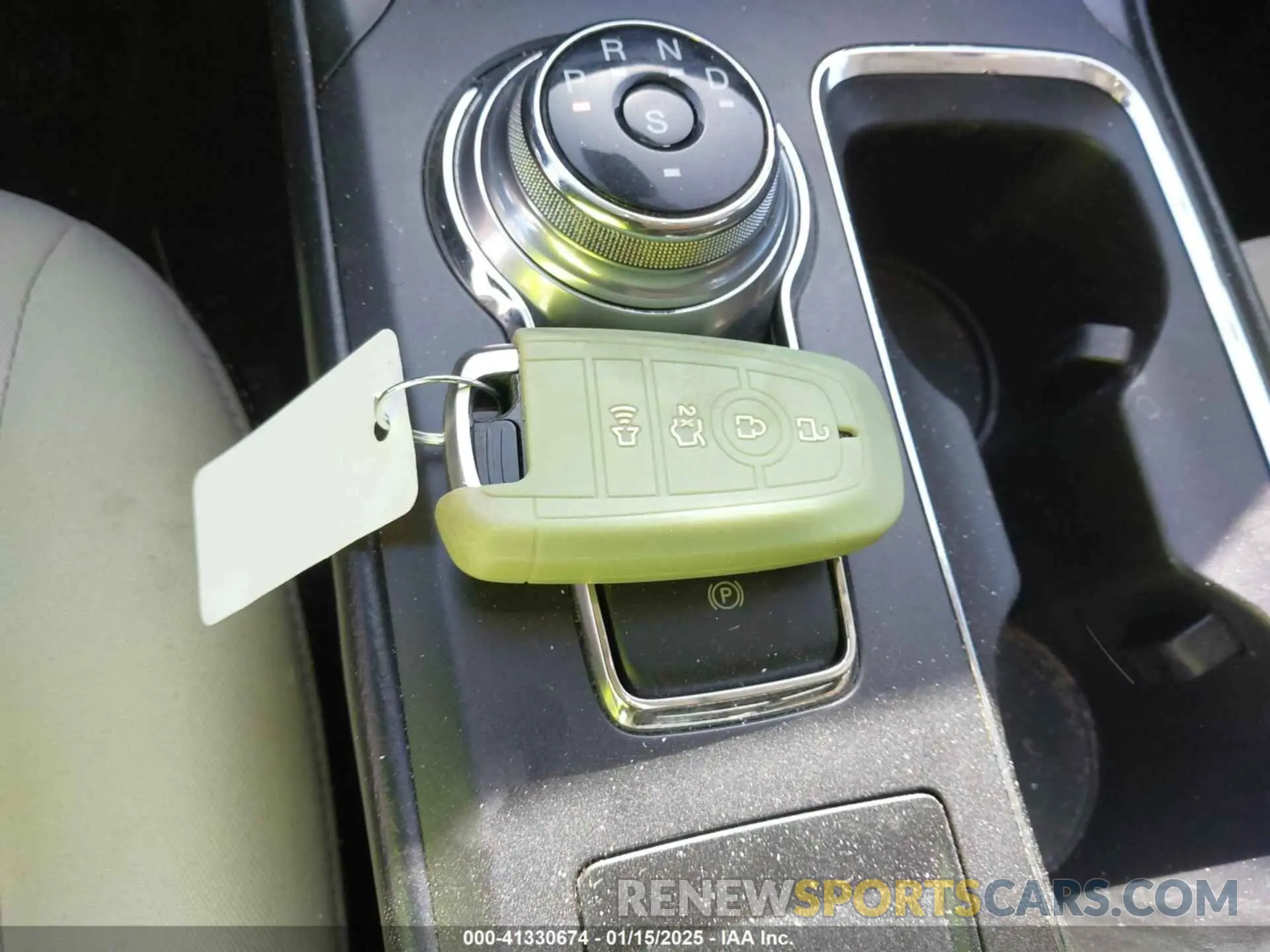 11 Photograph of a damaged car 3FA6P0HD4KR216228 FORD FUSION 2019