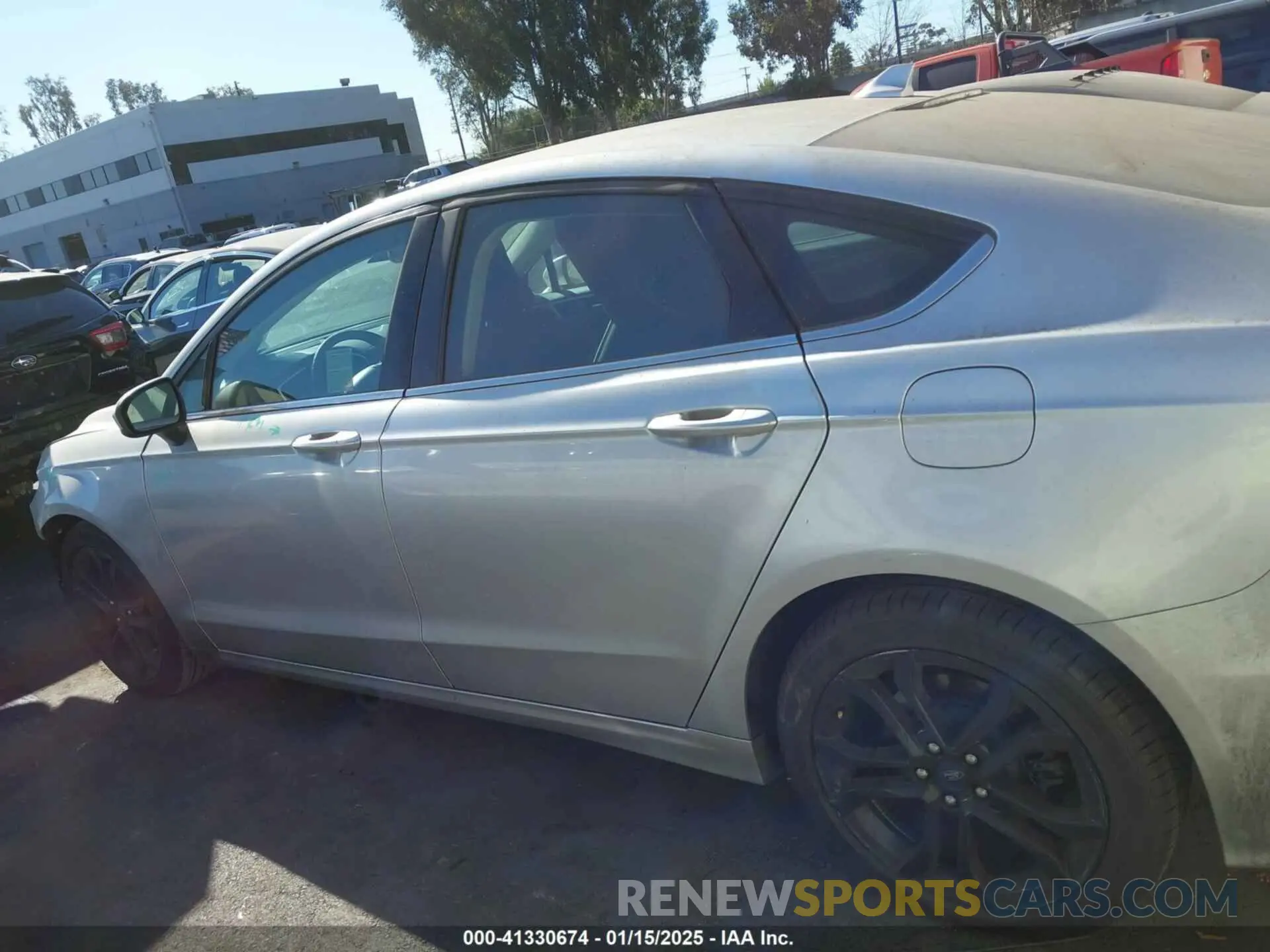 14 Photograph of a damaged car 3FA6P0HD4KR216228 FORD FUSION 2019