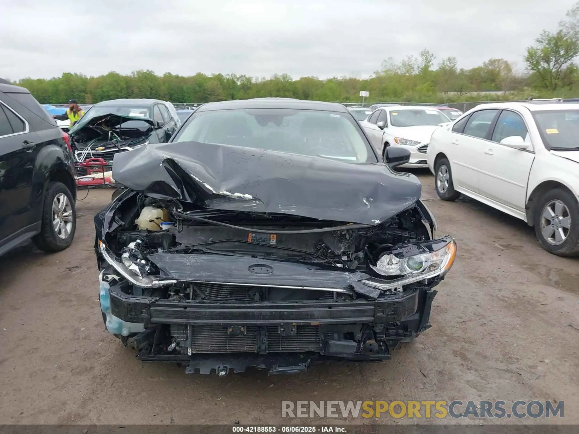 13 Фотография поврежденного автомобиля 3FA6P0HD4KR249679 FORD FUSION 2019