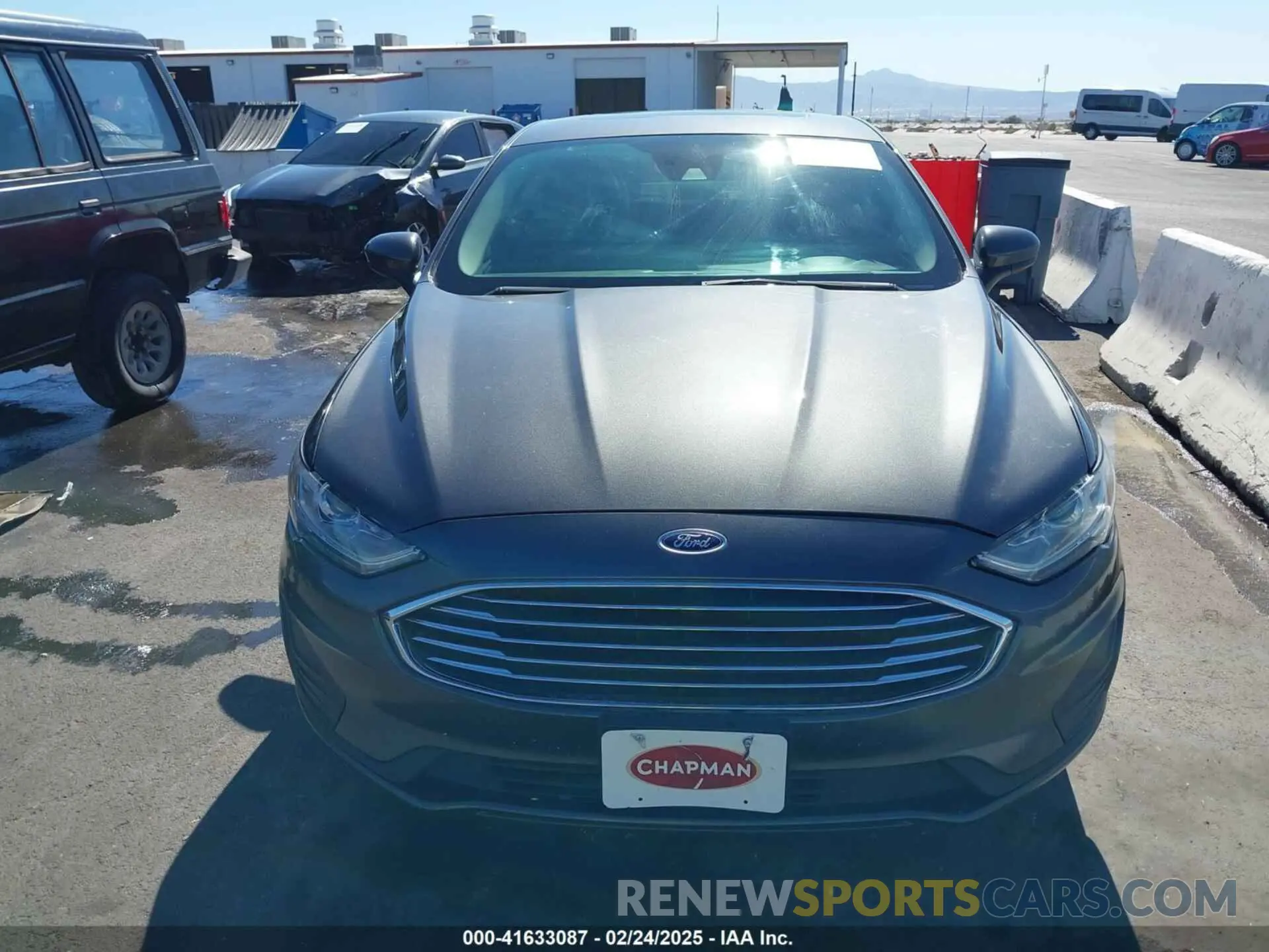 13 Photograph of a damaged car 3FA6P0HD5KR176497 FORD FUSION 2019