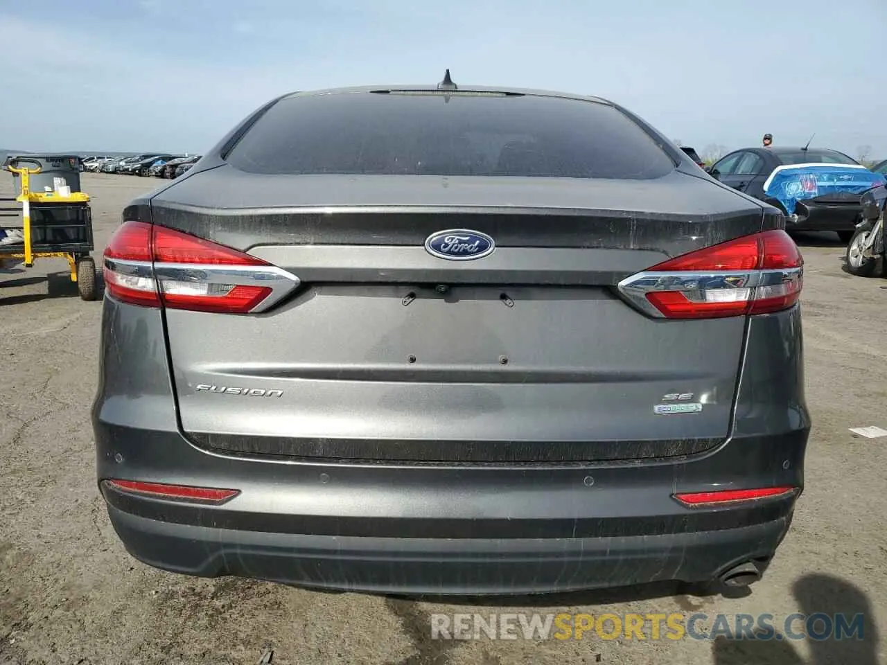 6 Photograph of a damaged car 3FA6P0HD5KR203486 FORD FUSION 2019