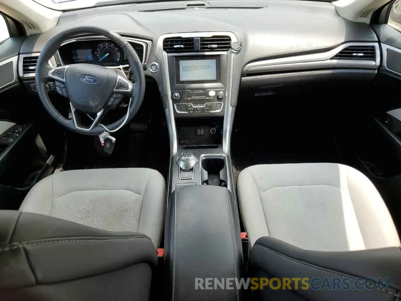 8 Photograph of a damaged car 3FA6P0HD6KR108242 FORD FUSION 2019
