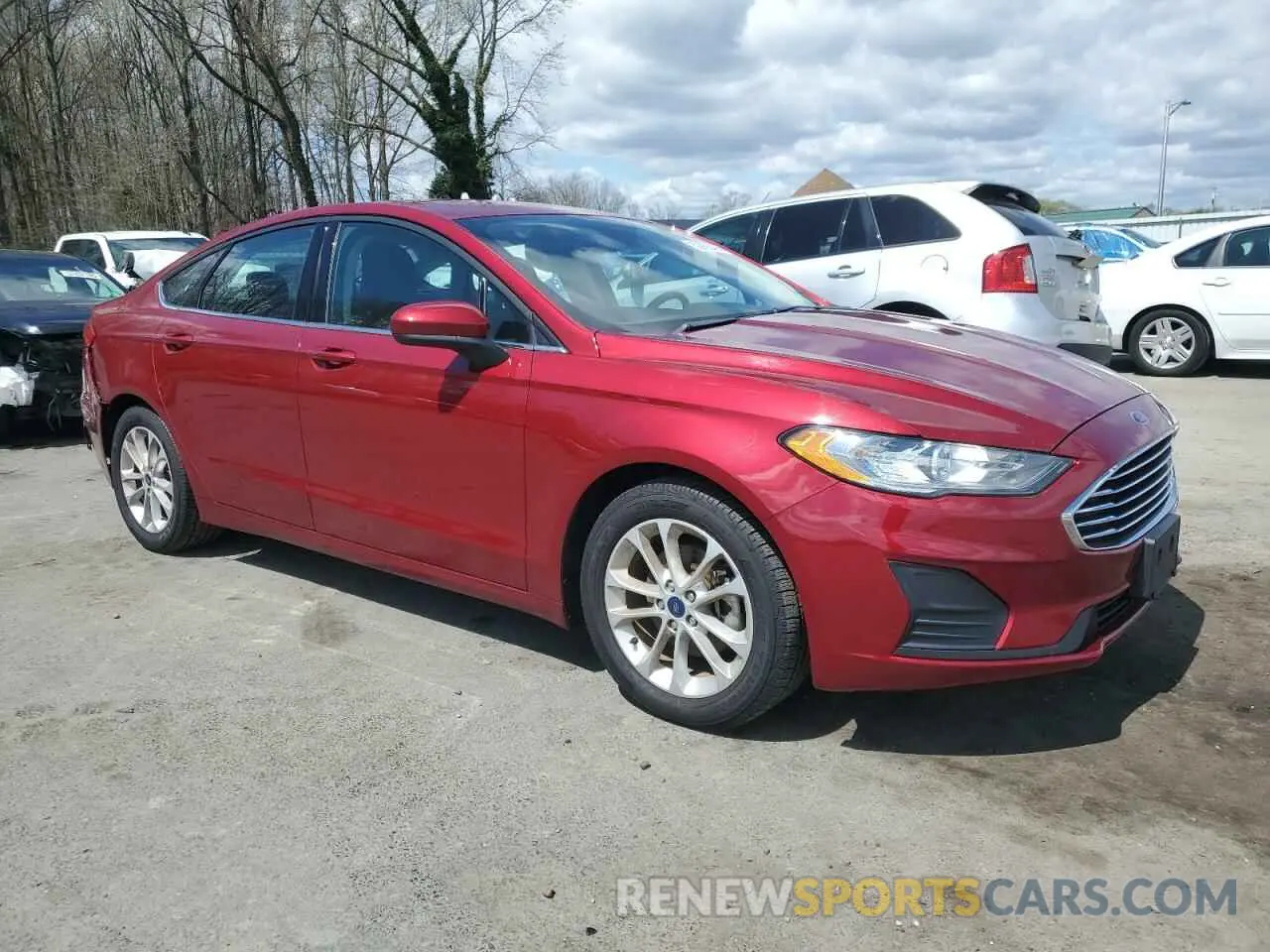 4 Фотография поврежденного автомобиля 3FA6P0HD6KR126207 FORD FUSION 2019