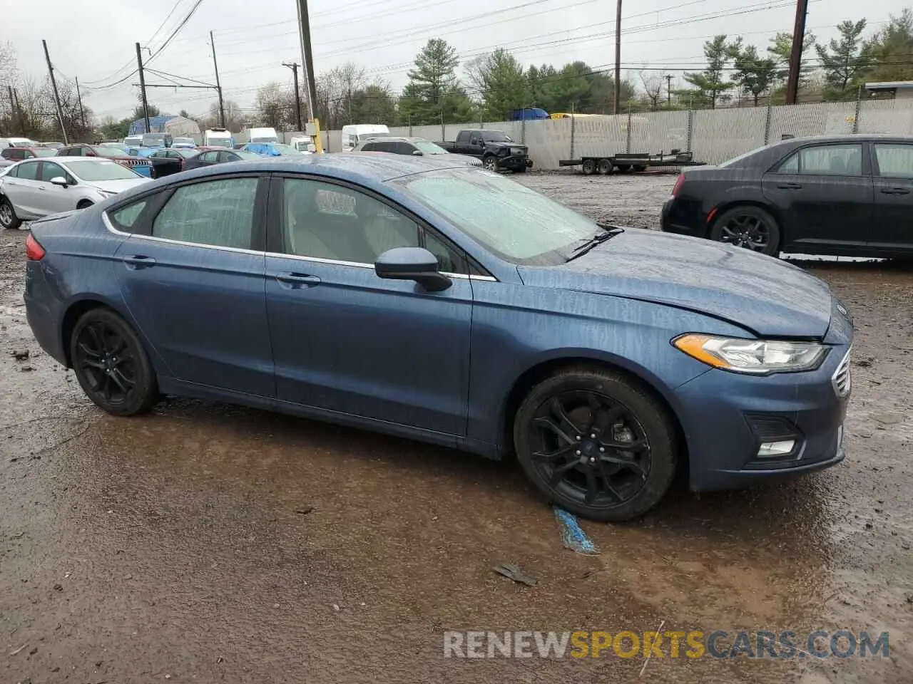 4 Photograph of a damaged car 3FA6P0HD6KR228591 FORD FUSION 2019
