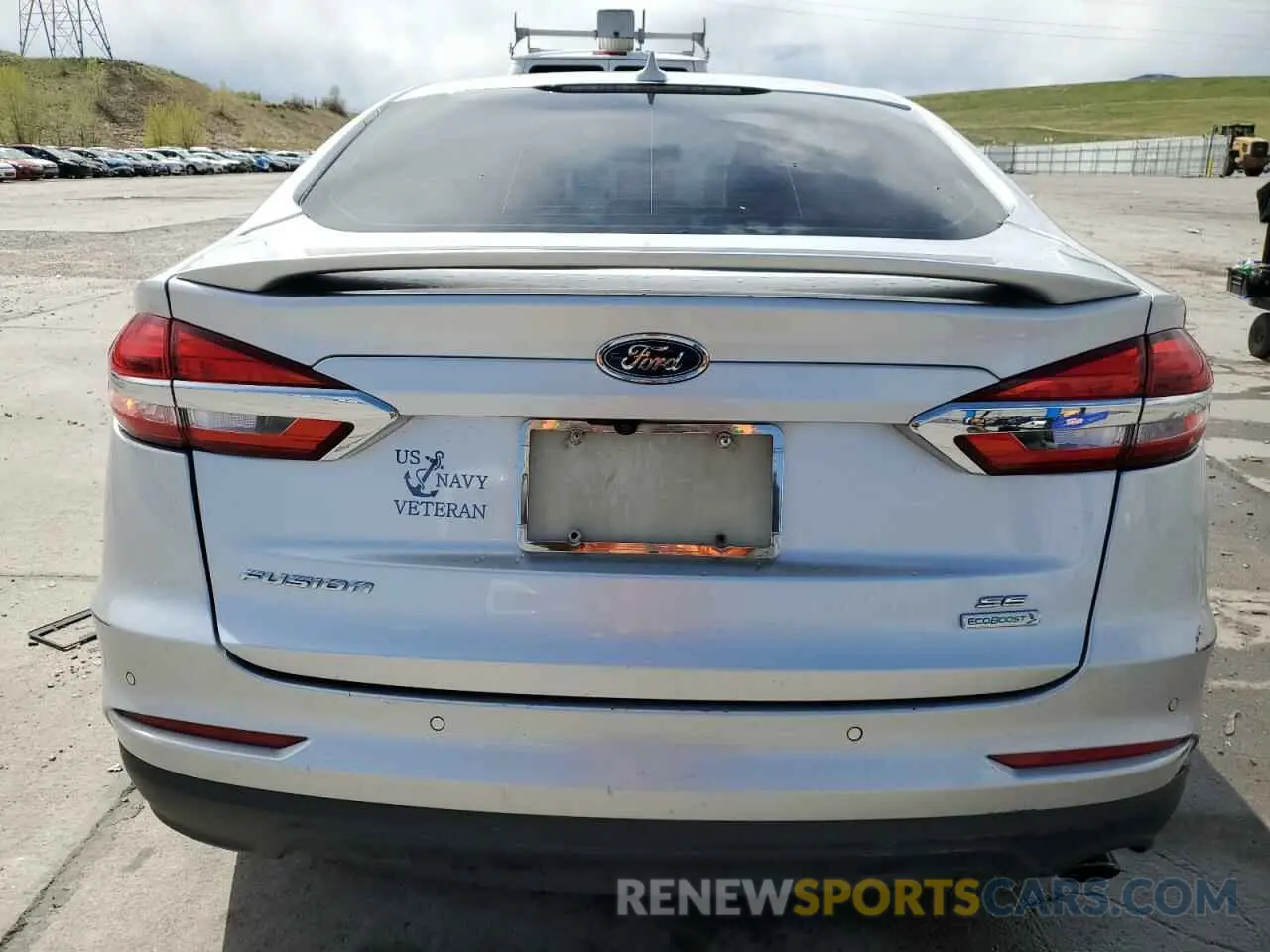 6 Фотография поврежденного автомобиля 3FA6P0HD6KR232060 FORD FUSION 2019