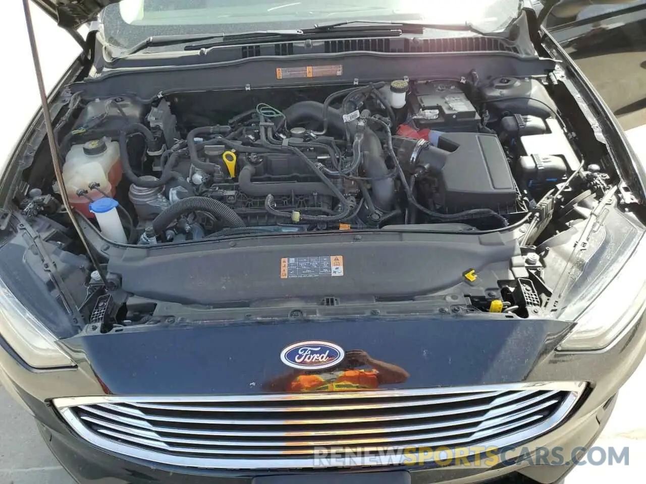 11 Photograph of a damaged car 3FA6P0HD6KR283560 FORD FUSION 2019
