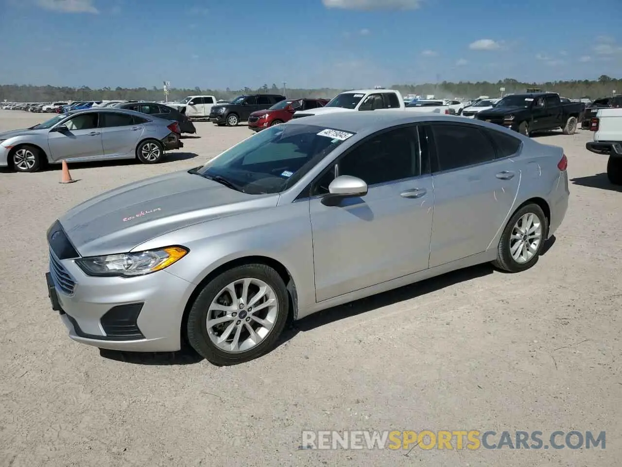 1 Photograph of a damaged car 3FA6P0HD7KR113434 FORD FUSION 2019