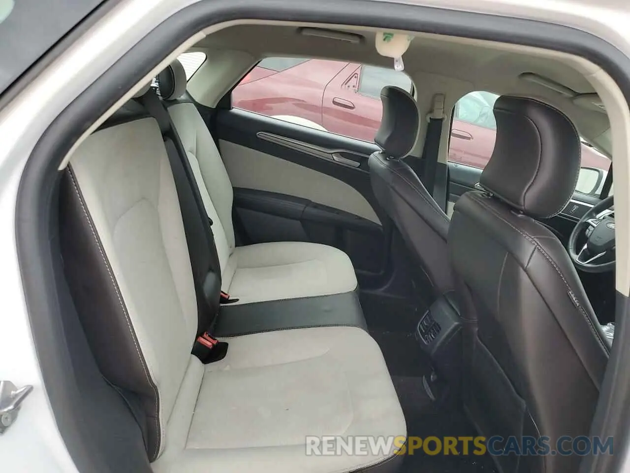 10 Фотография поврежденного автомобиля 3FA6P0HD7KR146465 FORD FUSION 2019