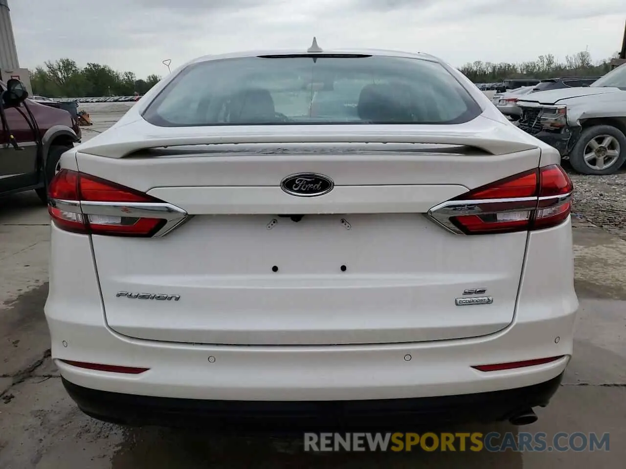 6 Фотография поврежденного автомобиля 3FA6P0HD7KR146465 FORD FUSION 2019