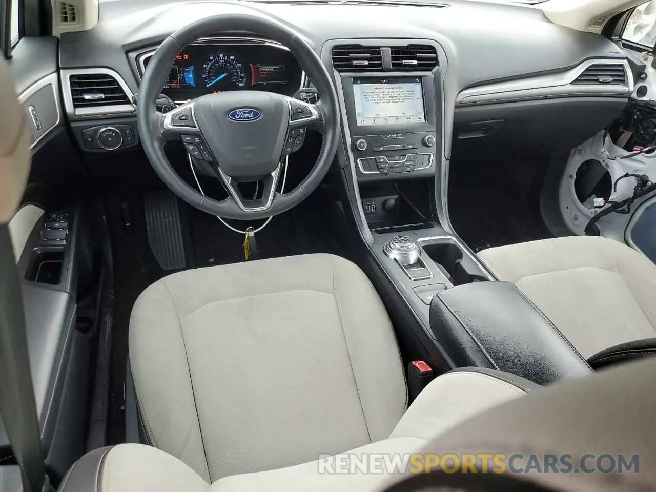 8 Фотография поврежденного автомобиля 3FA6P0HD7KR146465 FORD FUSION 2019