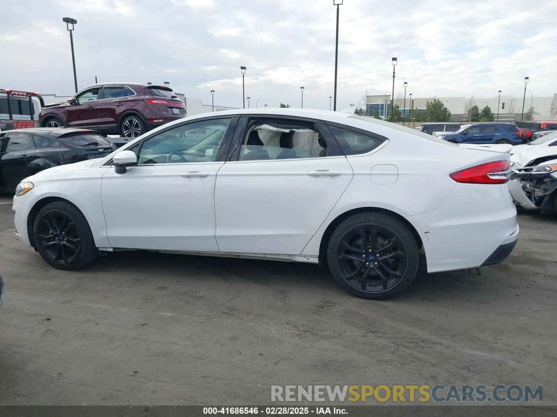 14 Фотография поврежденного автомобиля 3FA6P0HD7KR200699 FORD FUSION 2019