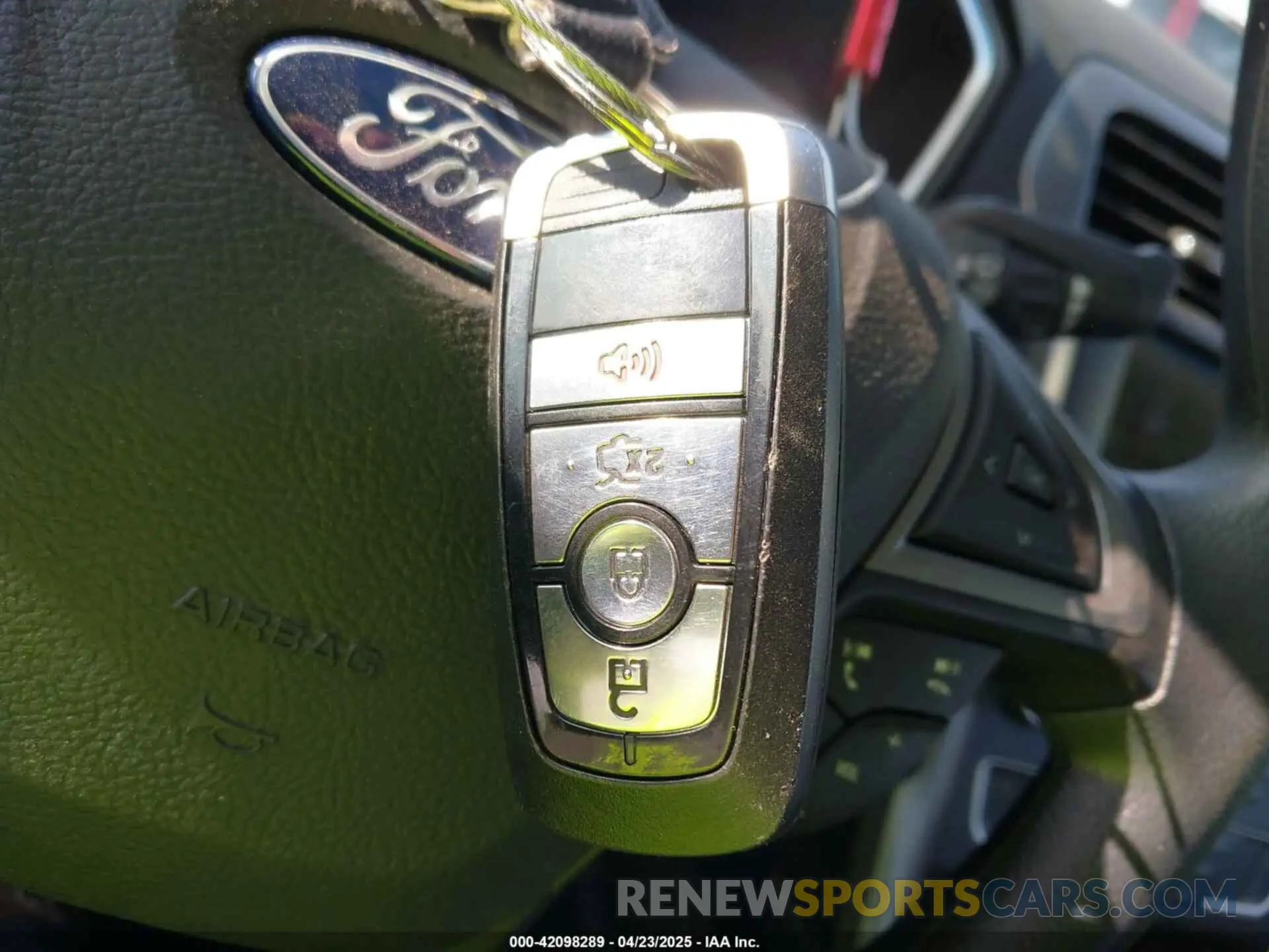 11 Фотография поврежденного автомобиля 3FA6P0HD8KR103611 FORD FUSION 2019