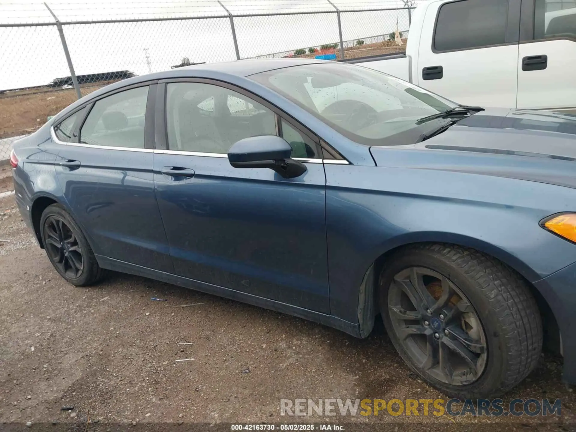 13 Photograph of a damaged car 3FA6P0HD8KR170032 FORD FUSION 2019