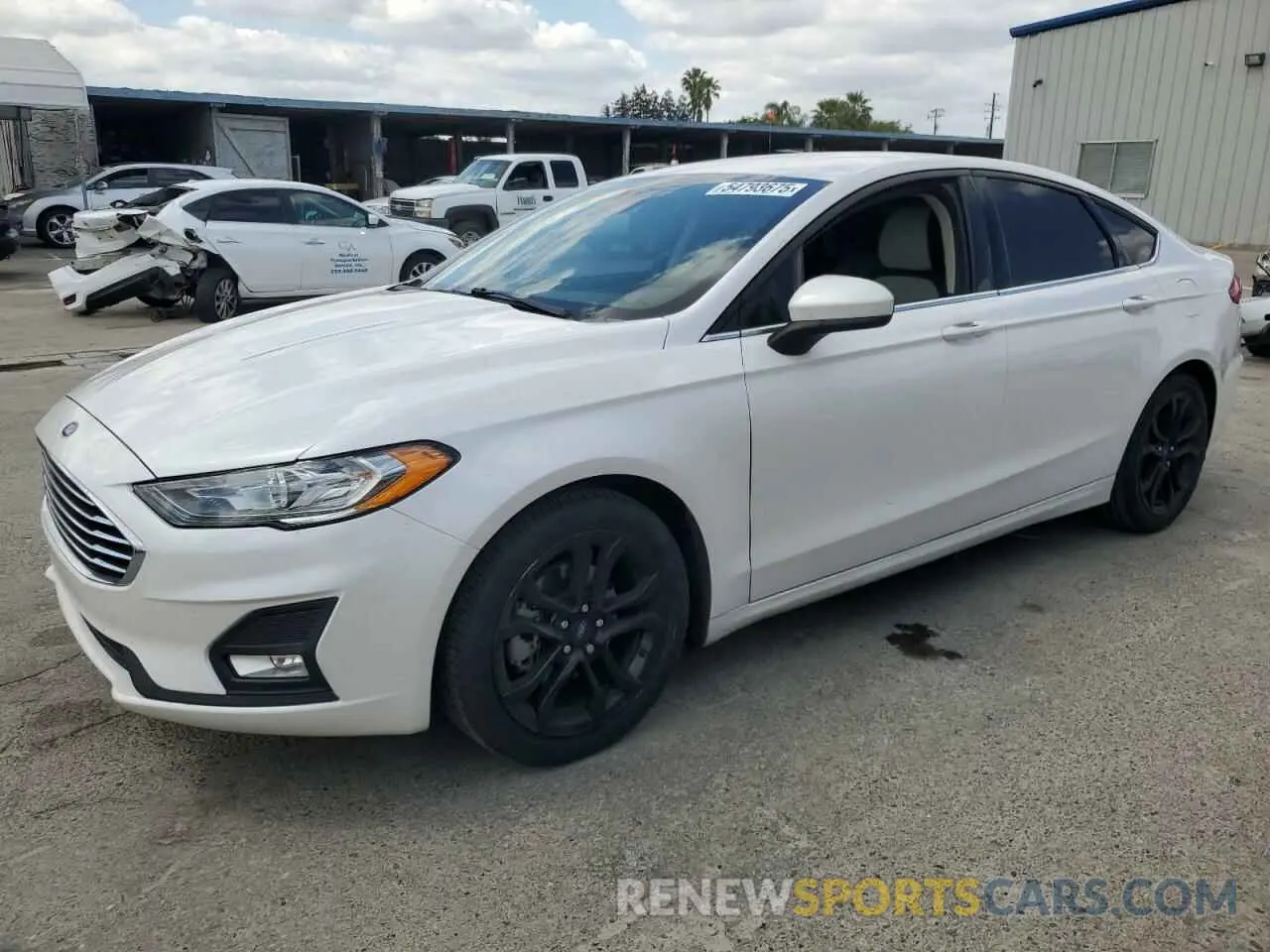 1 Фотография поврежденного автомобиля 3FA6P0HD8KR178535 FORD FUSION 2019