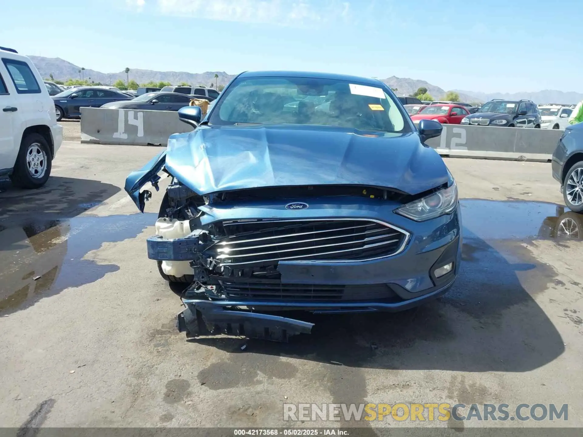 12 Photograph of a damaged car 3FA6P0HD8KR178941 FORD FUSION 2019