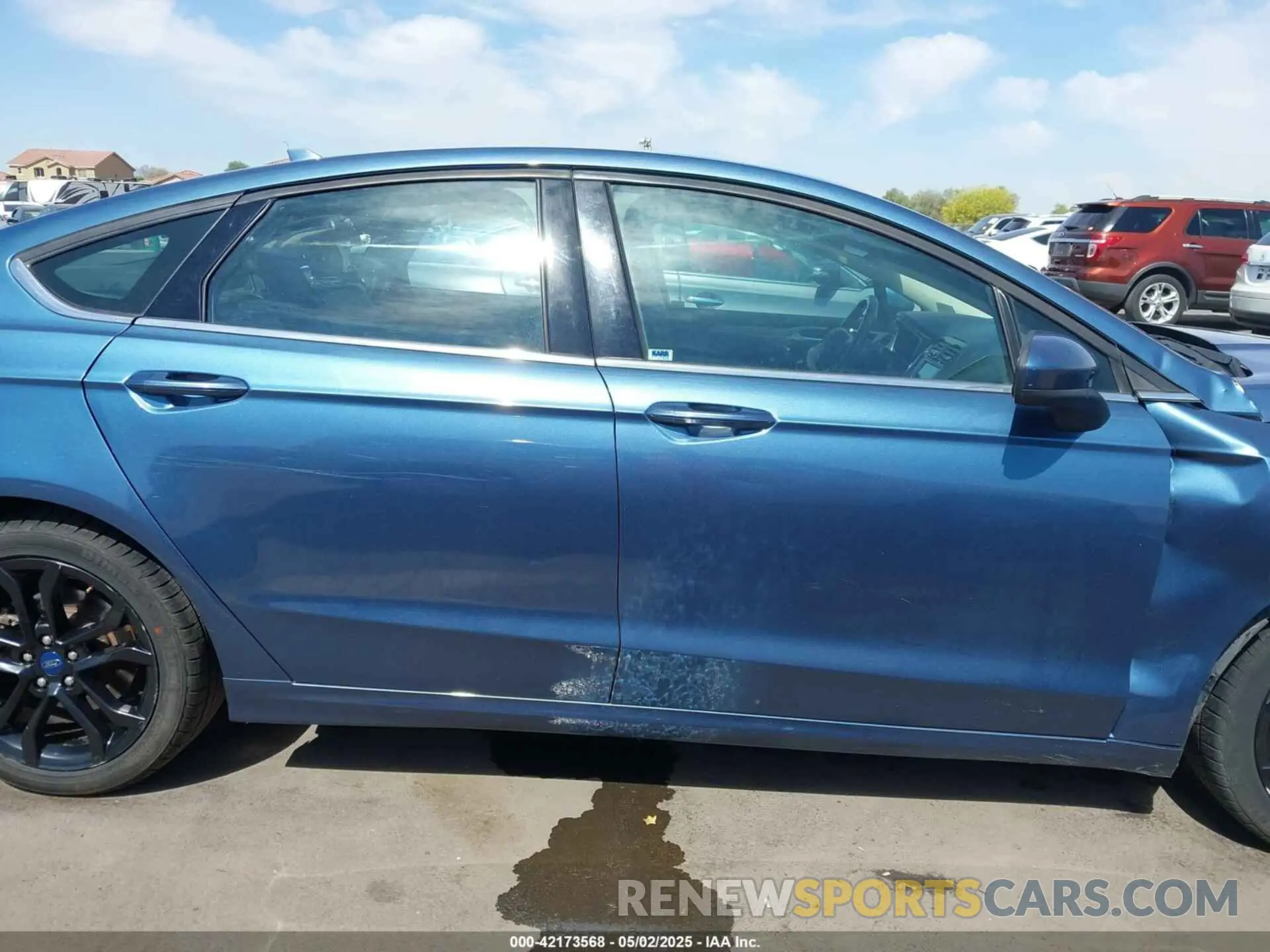 13 Photograph of a damaged car 3FA6P0HD8KR178941 FORD FUSION 2019